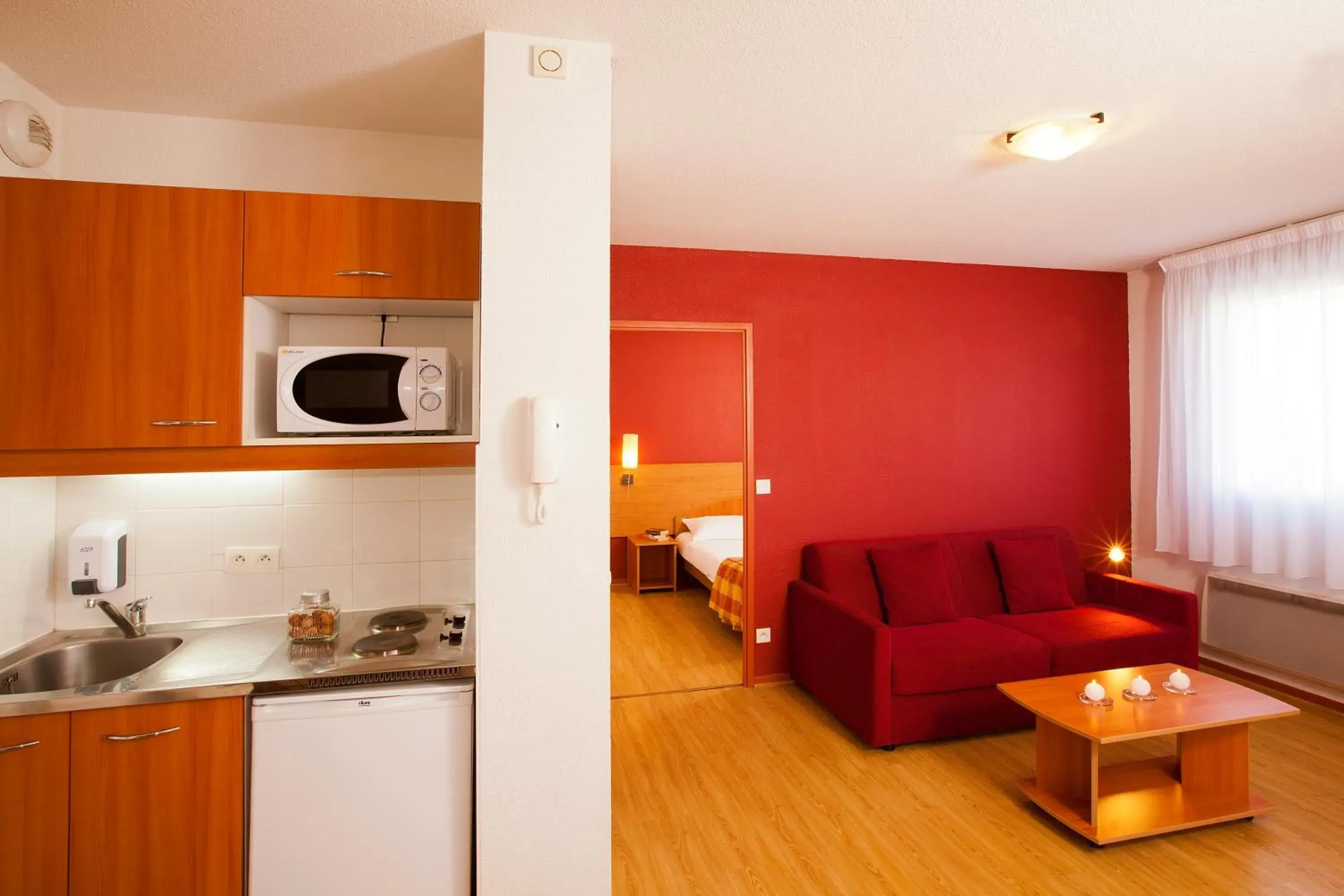 Kitchen or kitchenette in Séjours & Affaires Genève Saint Genis Kitchen or kitchenette in Séjours & Affaires Genève Saint Genis