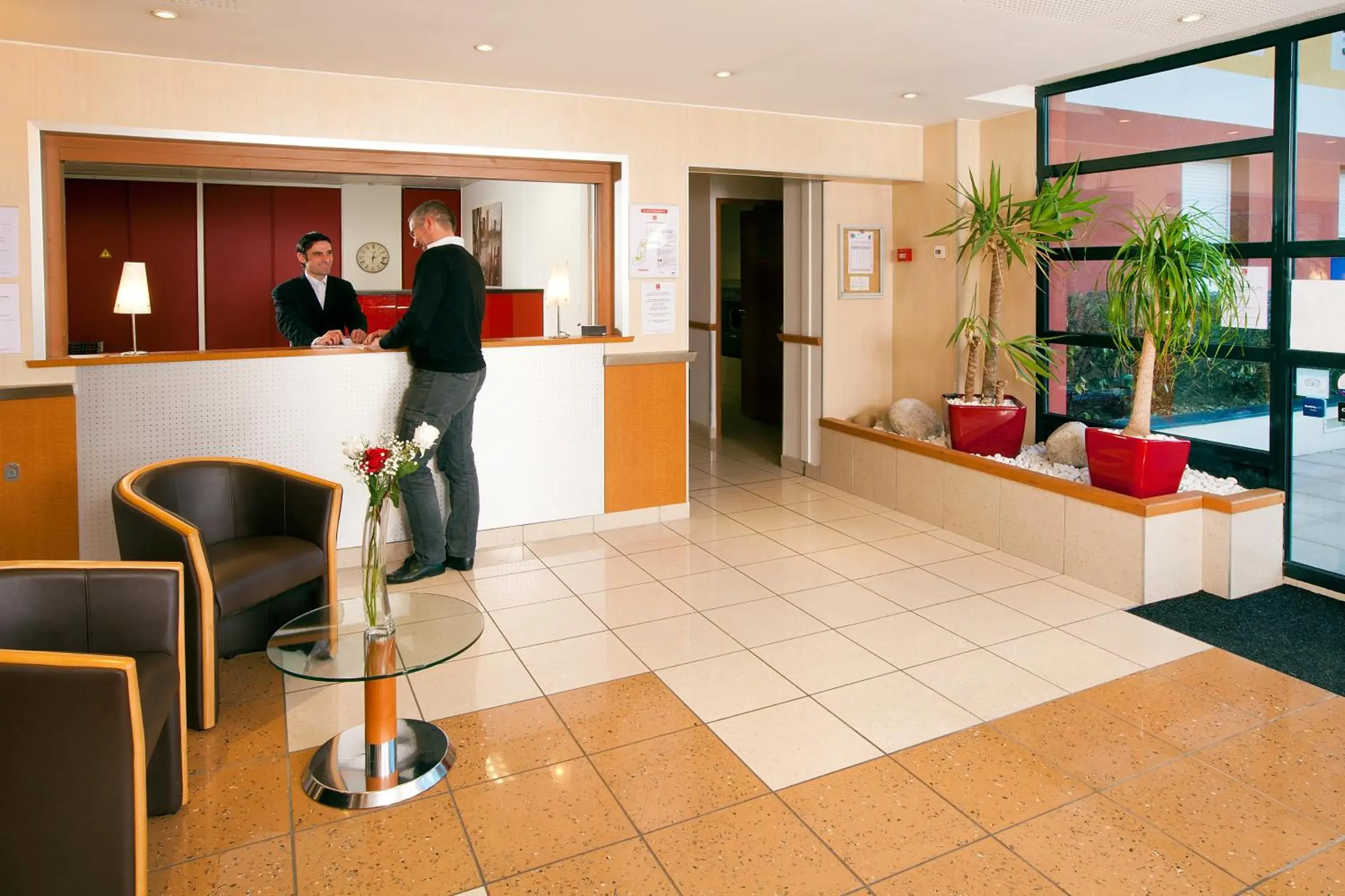 Lobby or reception in Séjours & Affaires Genève Saint Genis Lobby or reception in Séjours & Affaires Genève Saint Genis