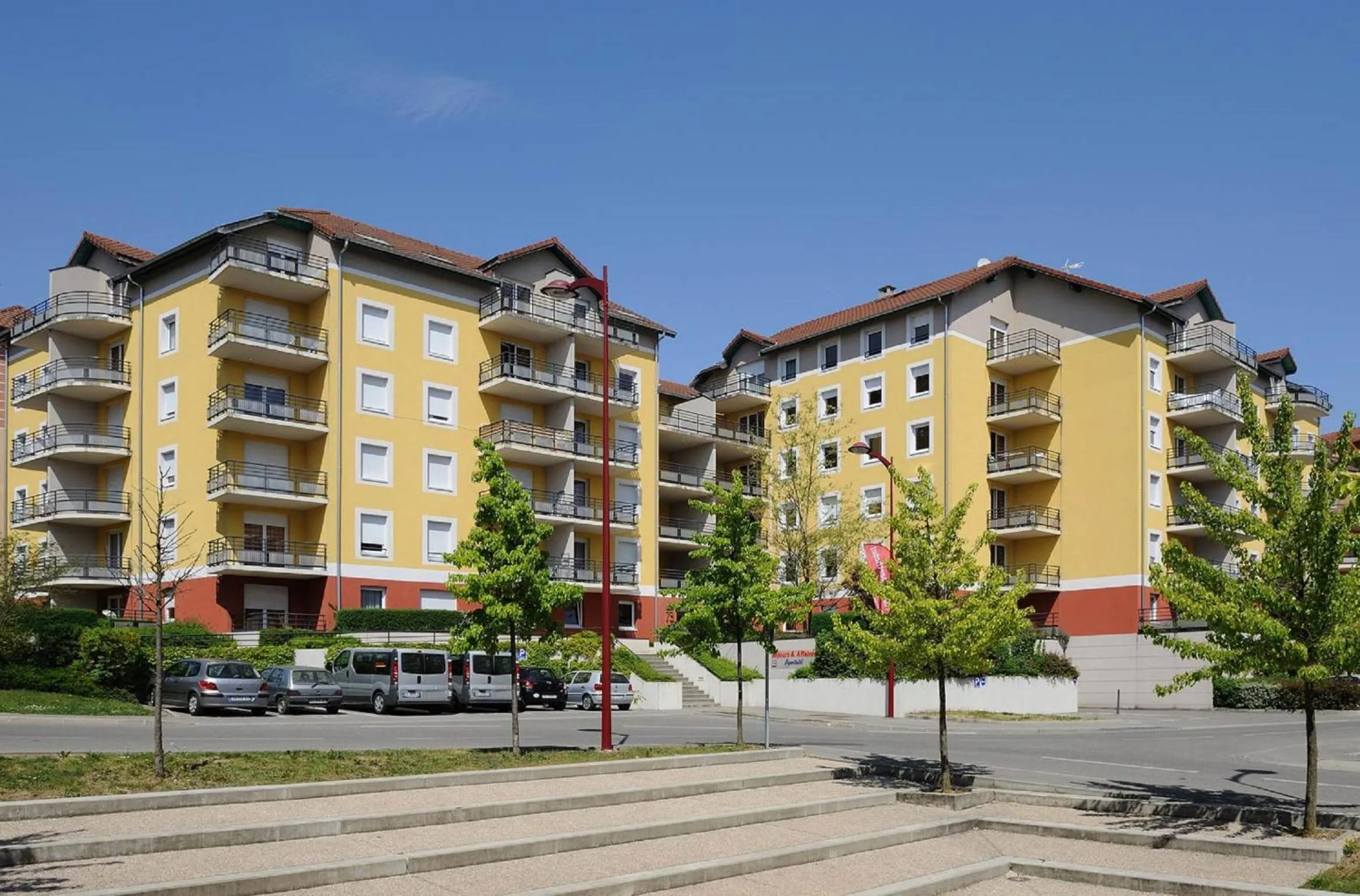 Facade/entrance in Séjours & Affaires Genève Saint Genis