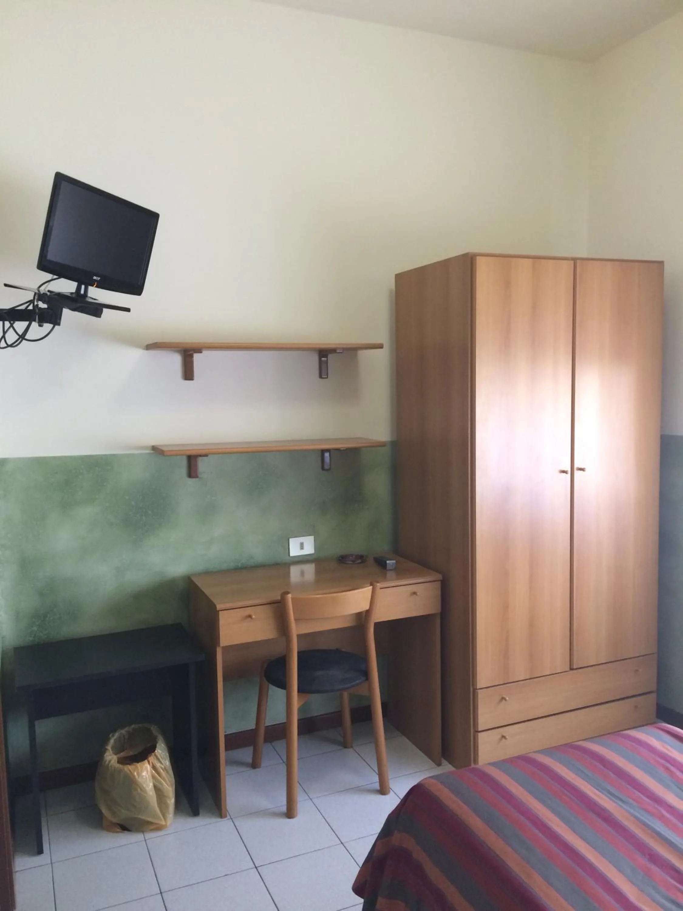 Decorative detail, Bed in Albergo Cristallo