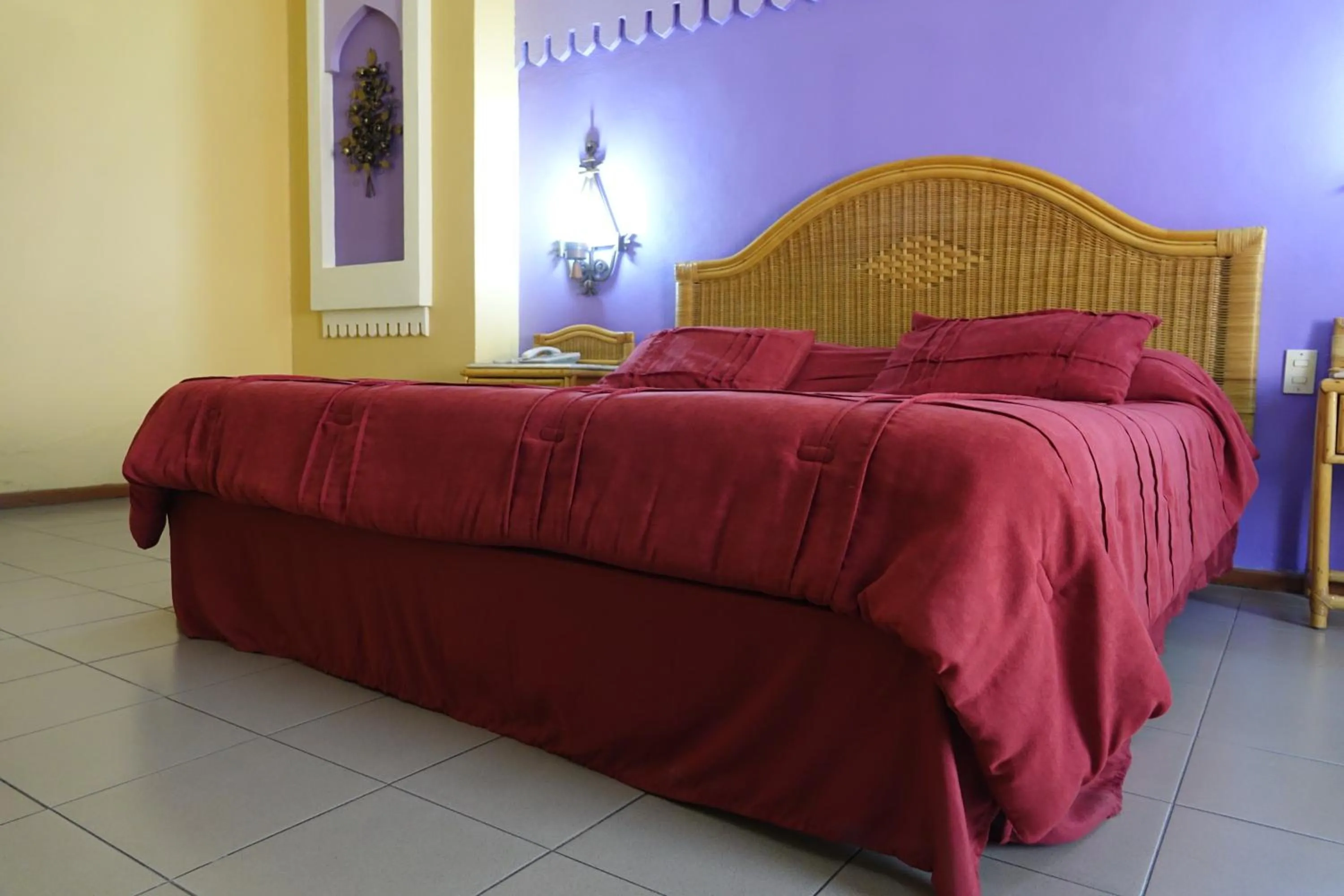 Bed in Hotel America