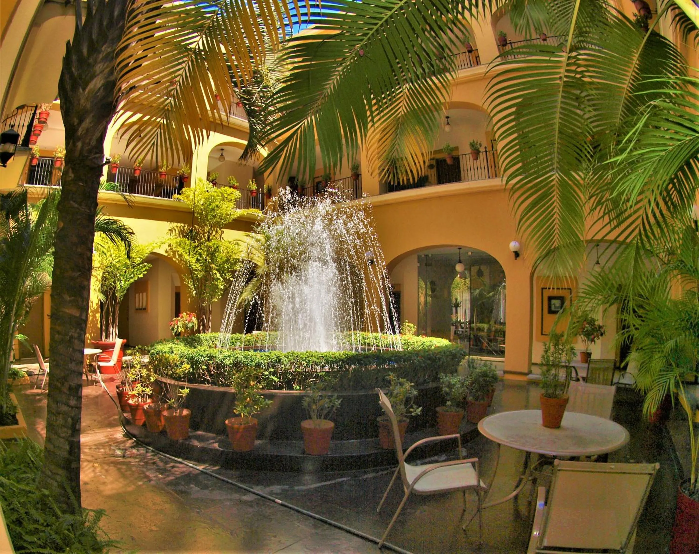 Patio in Hotel America