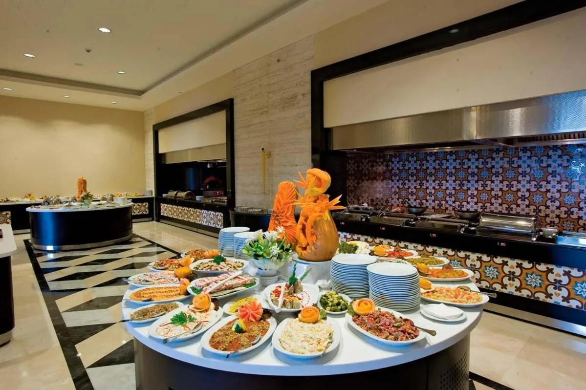 Food and drinks in Melas Lara Hotel