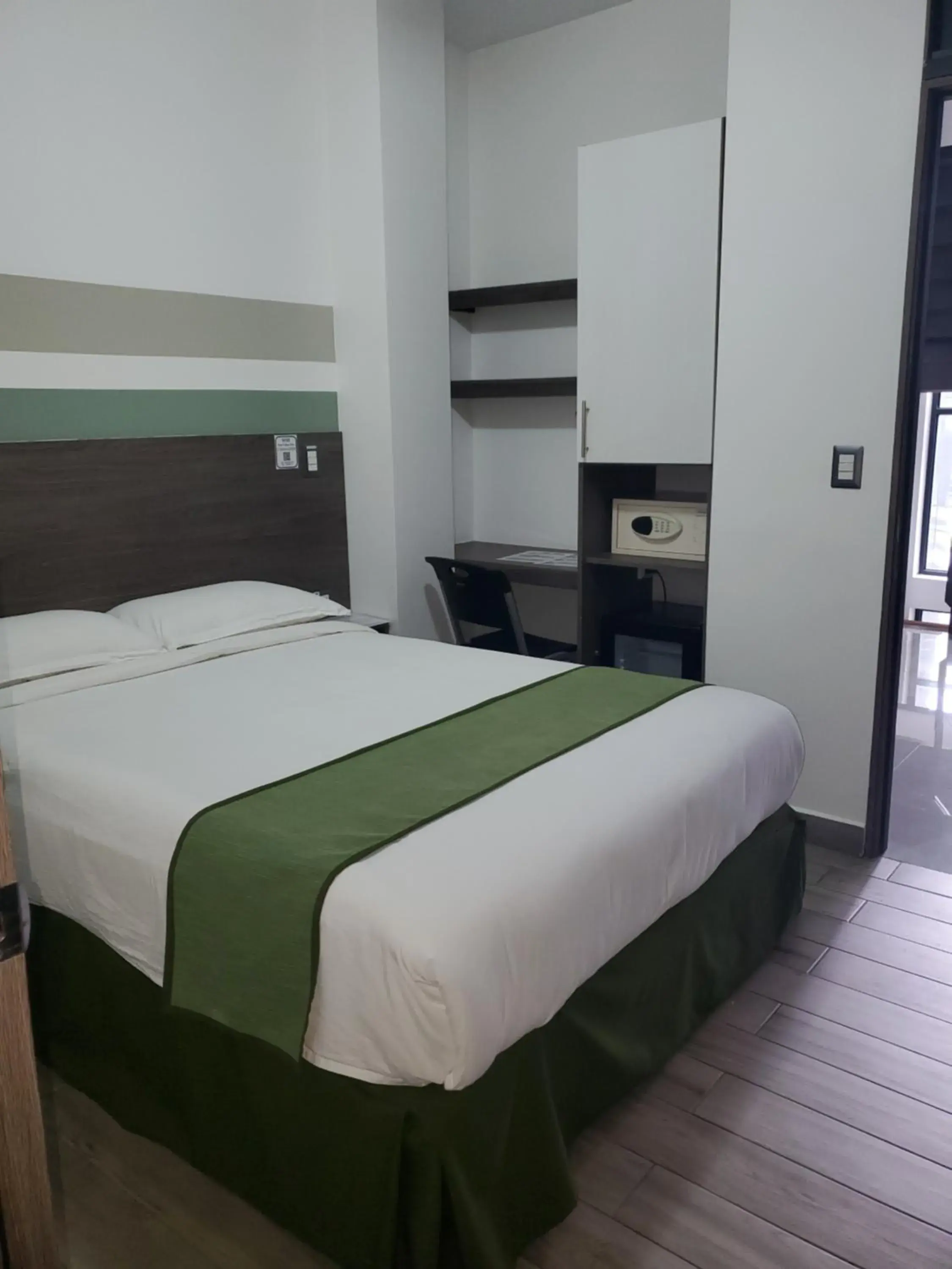 Standard Double Room in Hotel Cultura Plaza Standard Double Room in Hotel Cultura Plaza