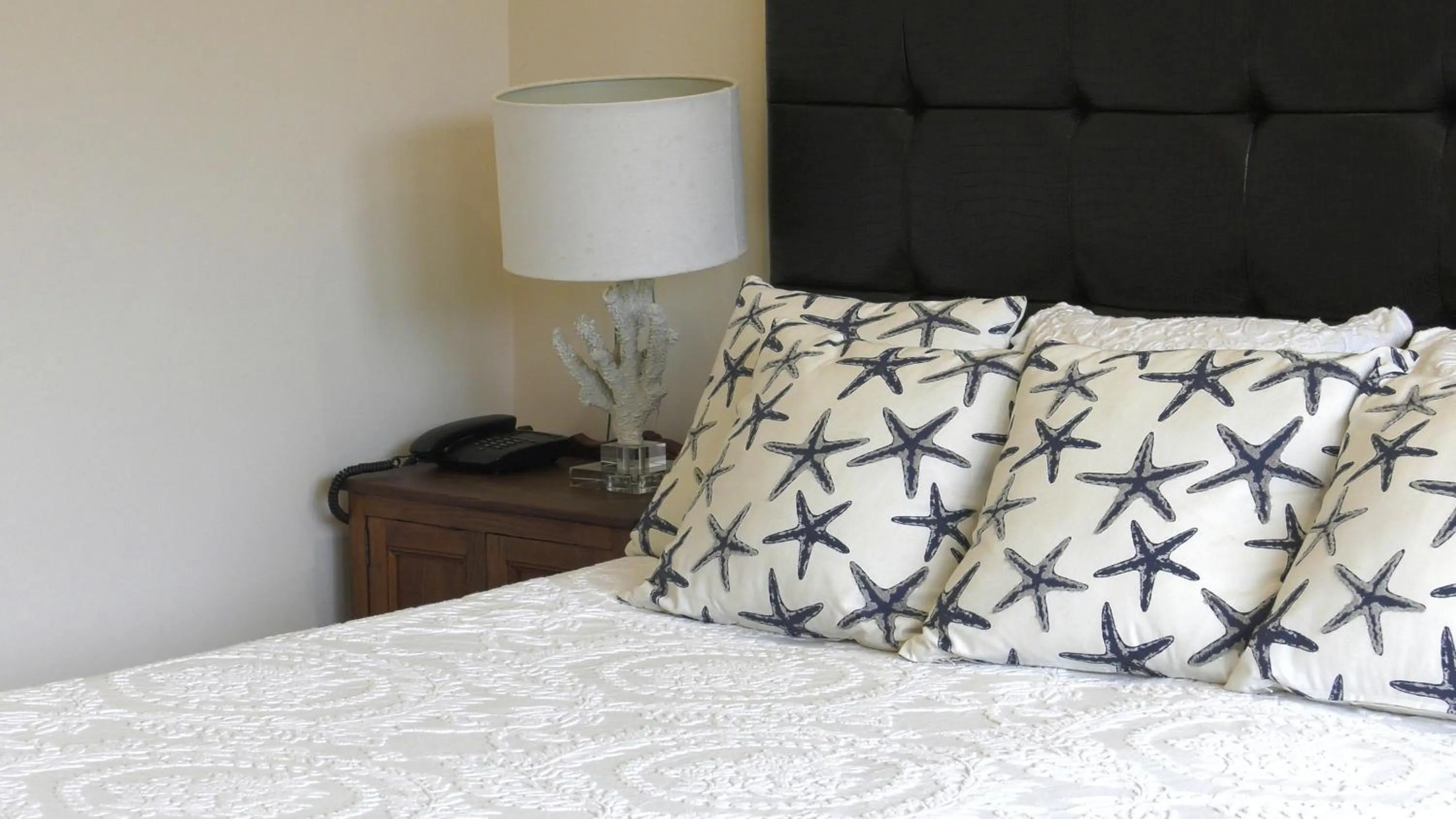 Bed in Hotel Rural Playa de Aguilar