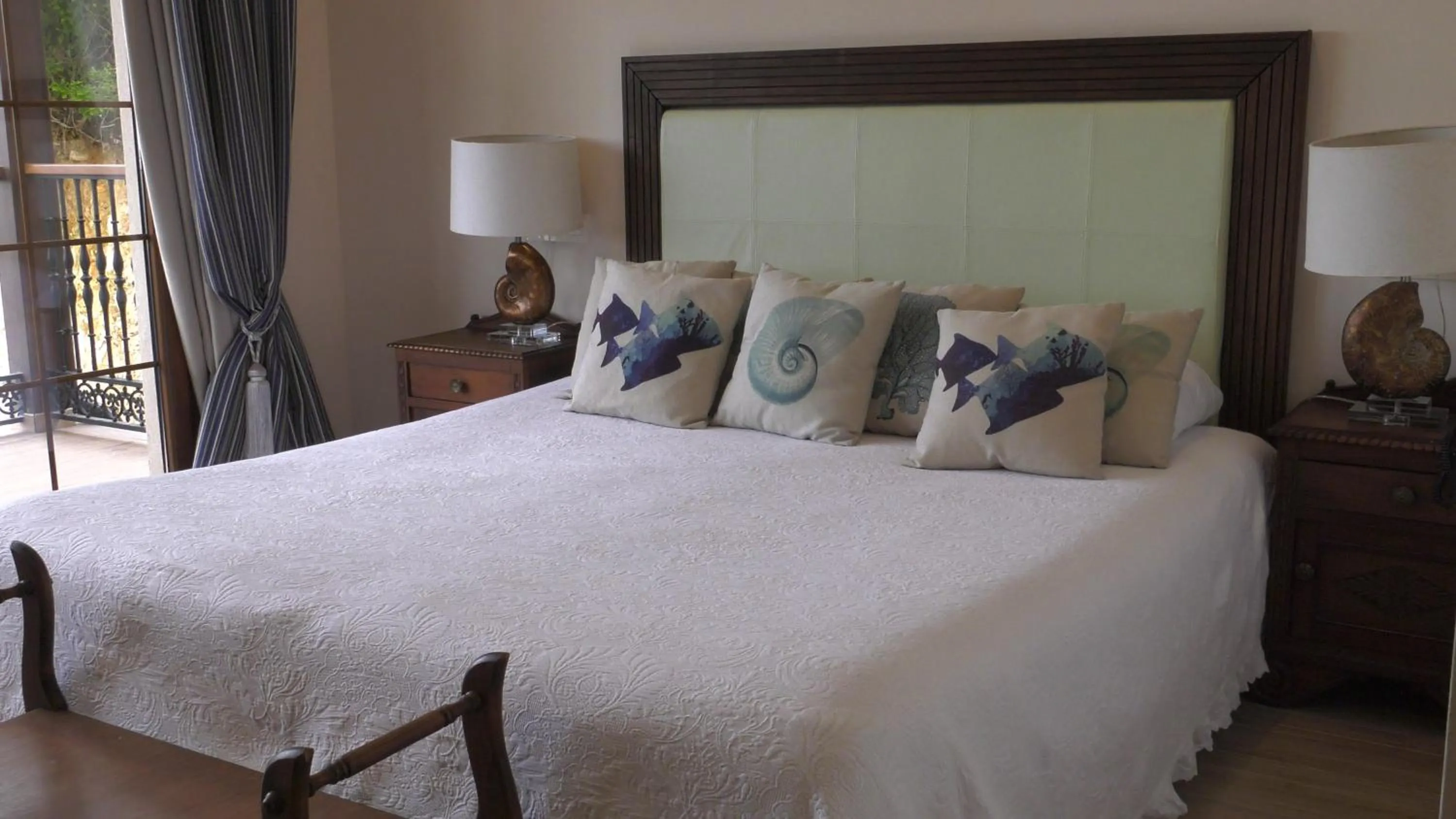 Bed in Hotel Rural Playa de Aguilar