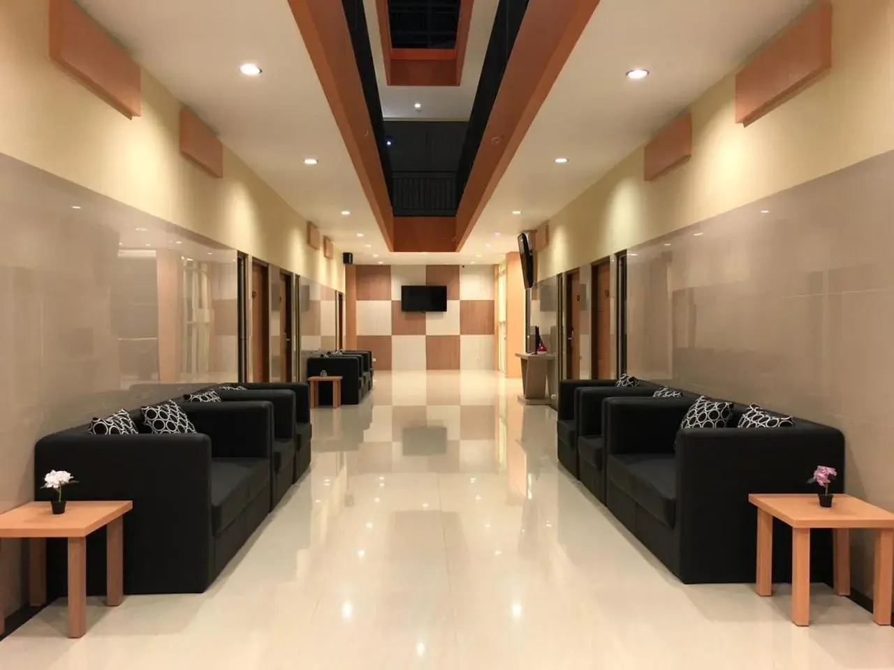 Lobby or reception in LCR HOTEL Lobby or reception in LCR HOTEL