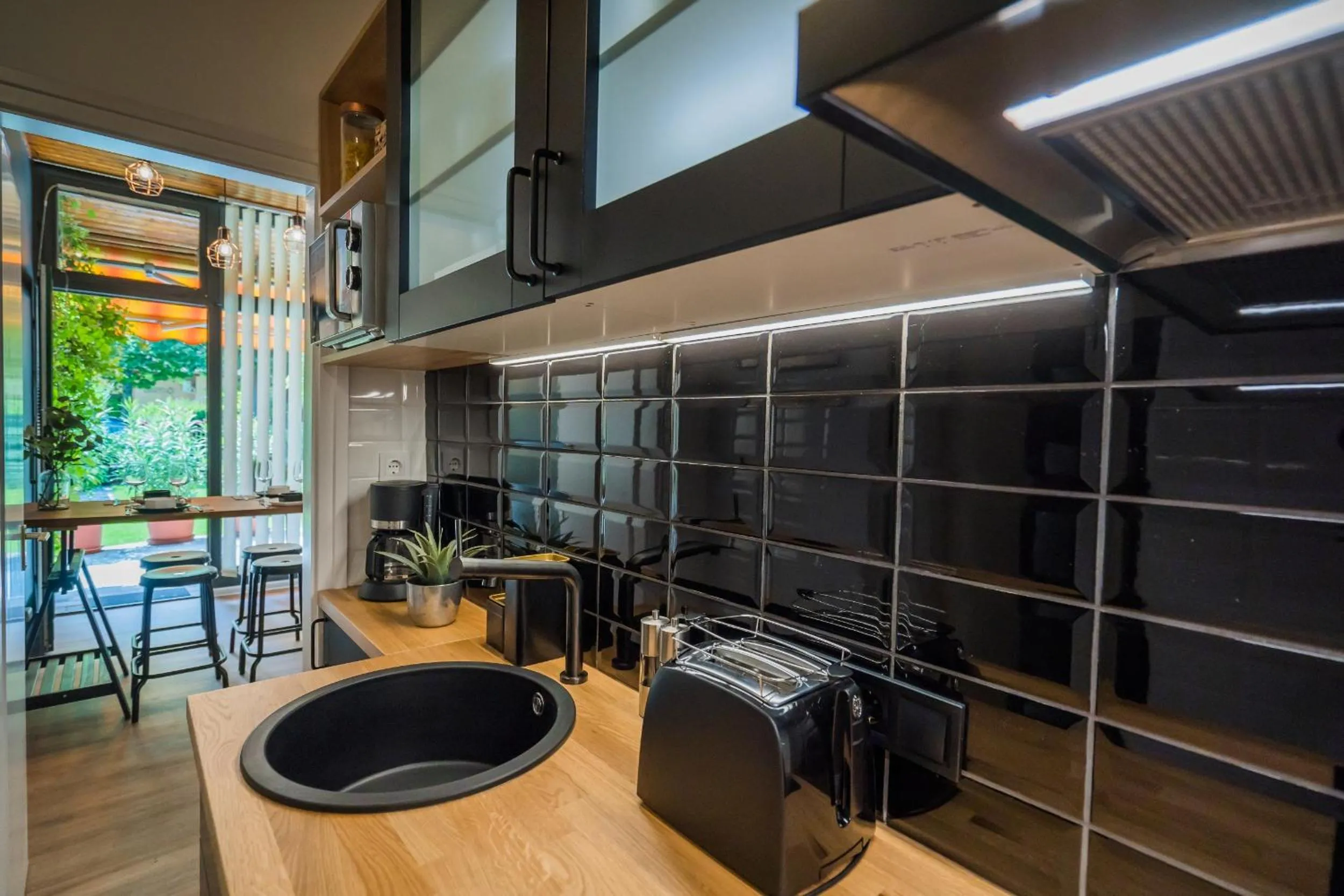 kitchen in Villa Mária Vendégház