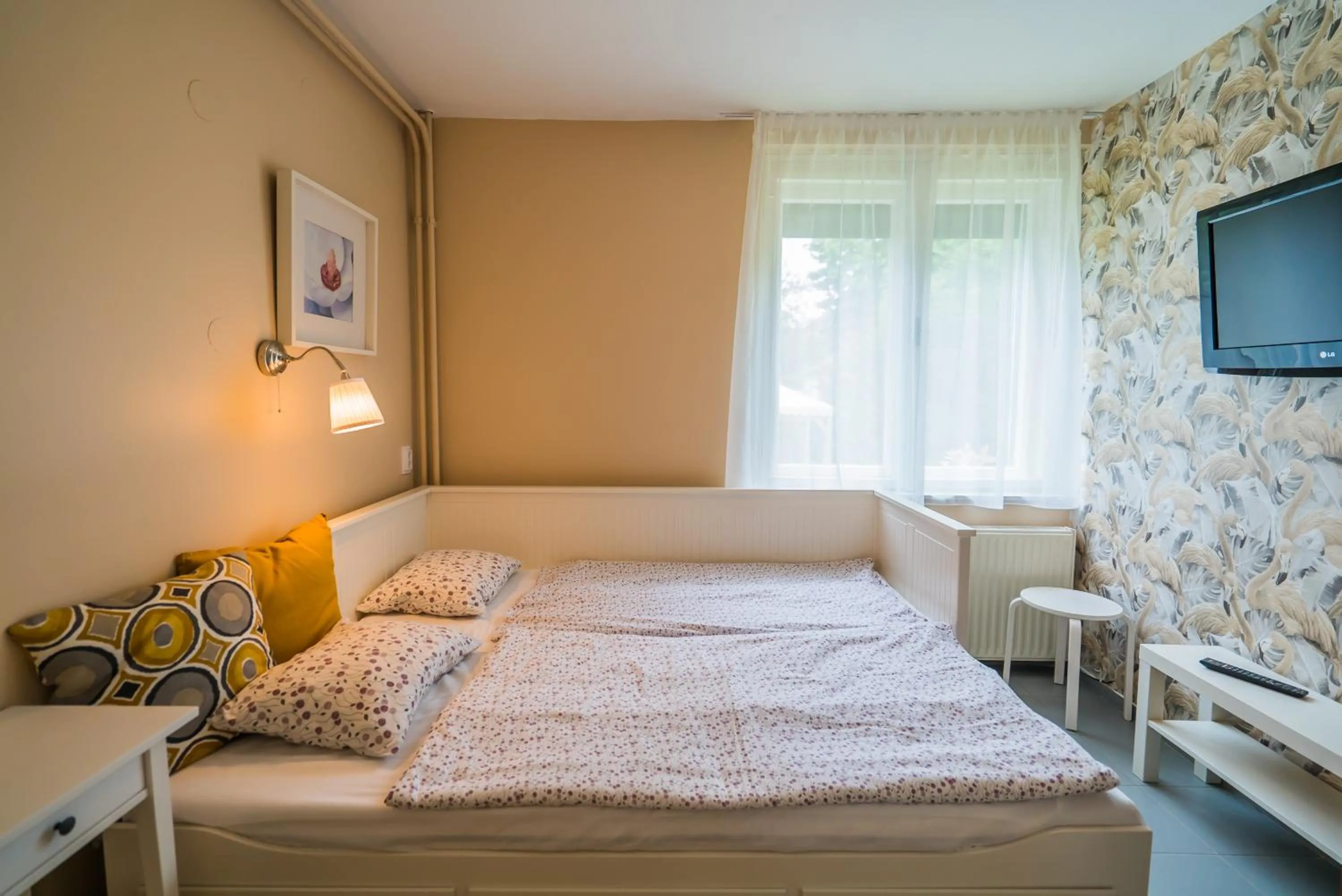 Bed in Villa Mária Vendégház