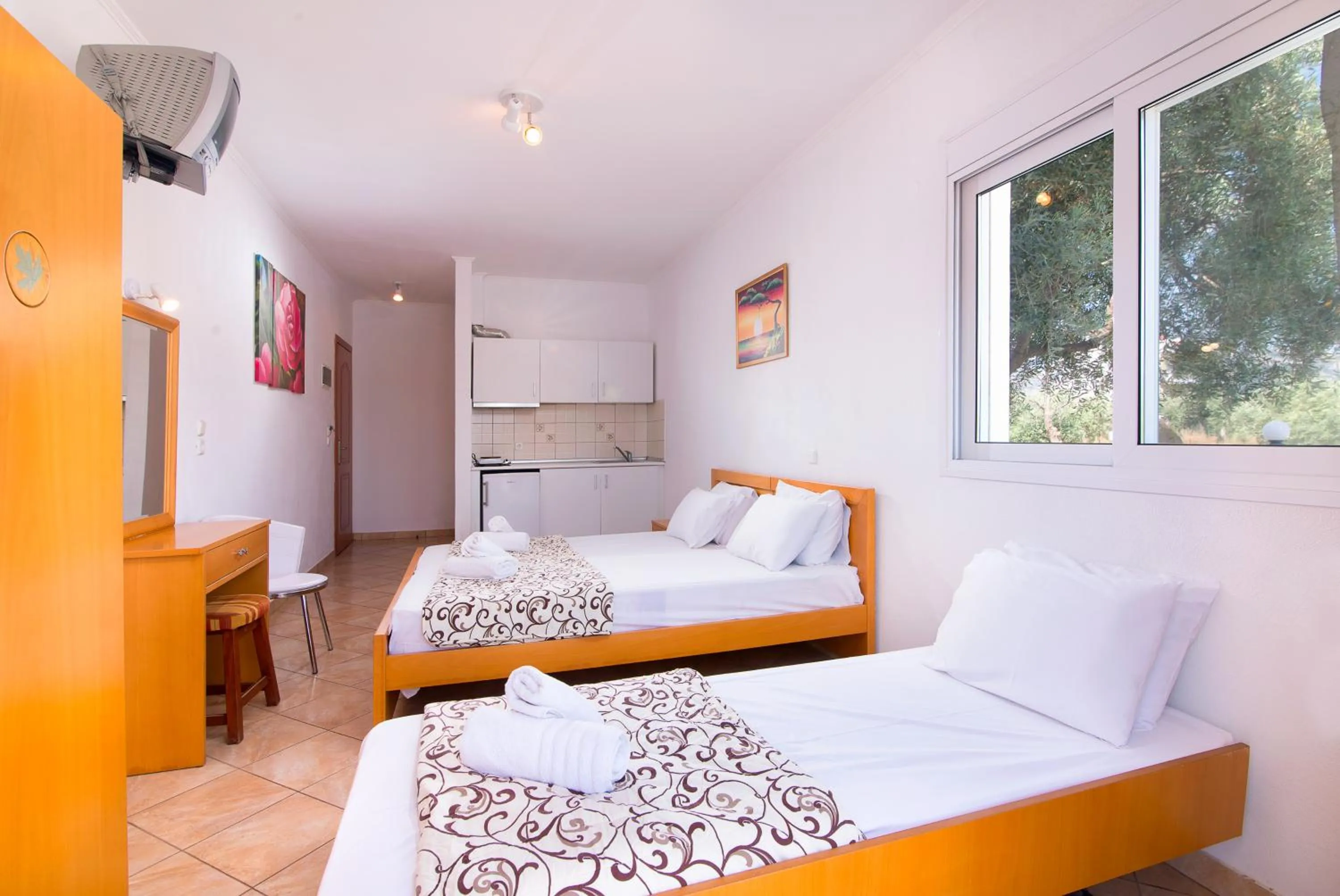 Bedroom, Bed in Villa Platanos