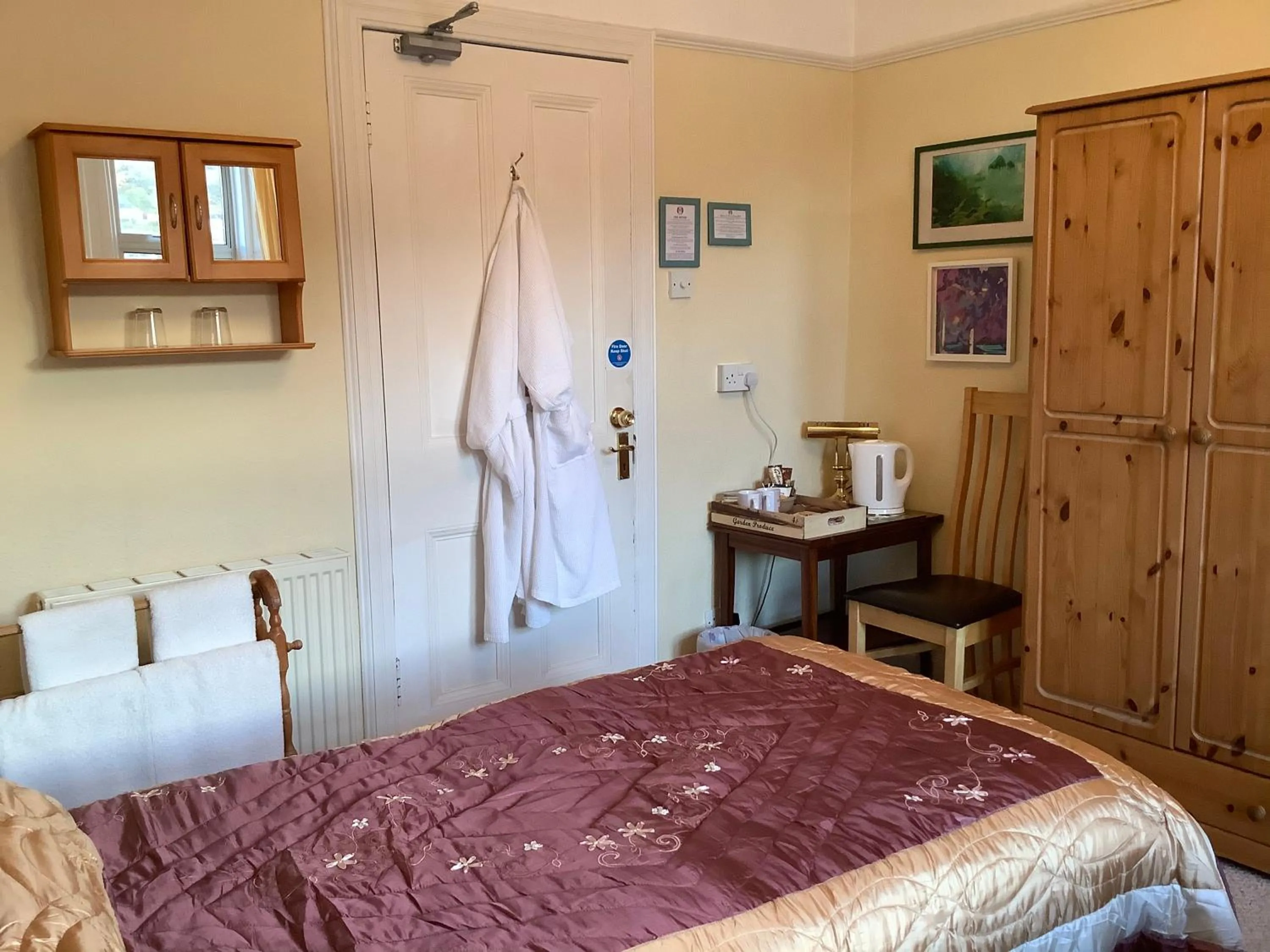 Bed in Struan House B&B