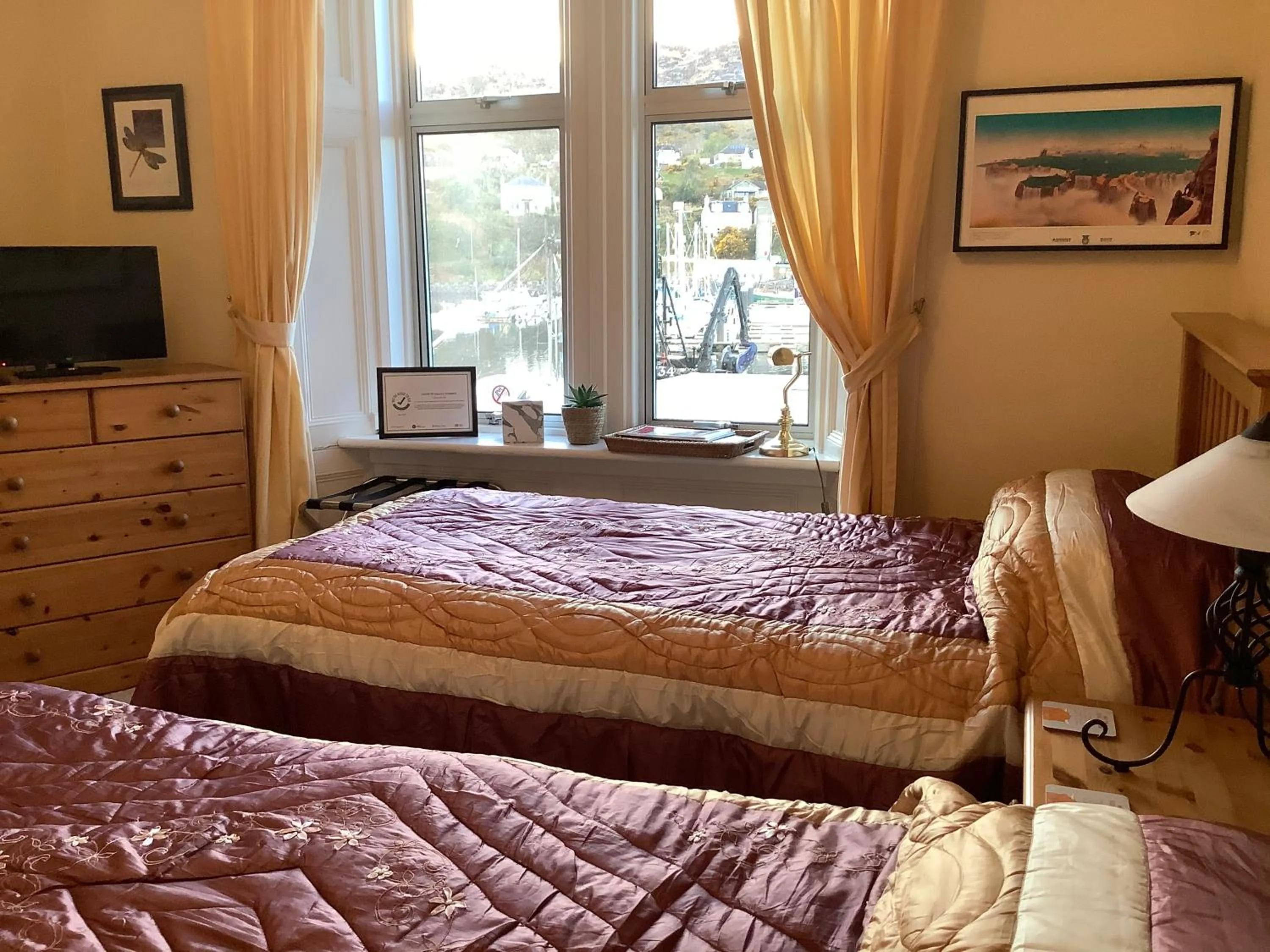 Bedroom, Bed in Struan House B&B