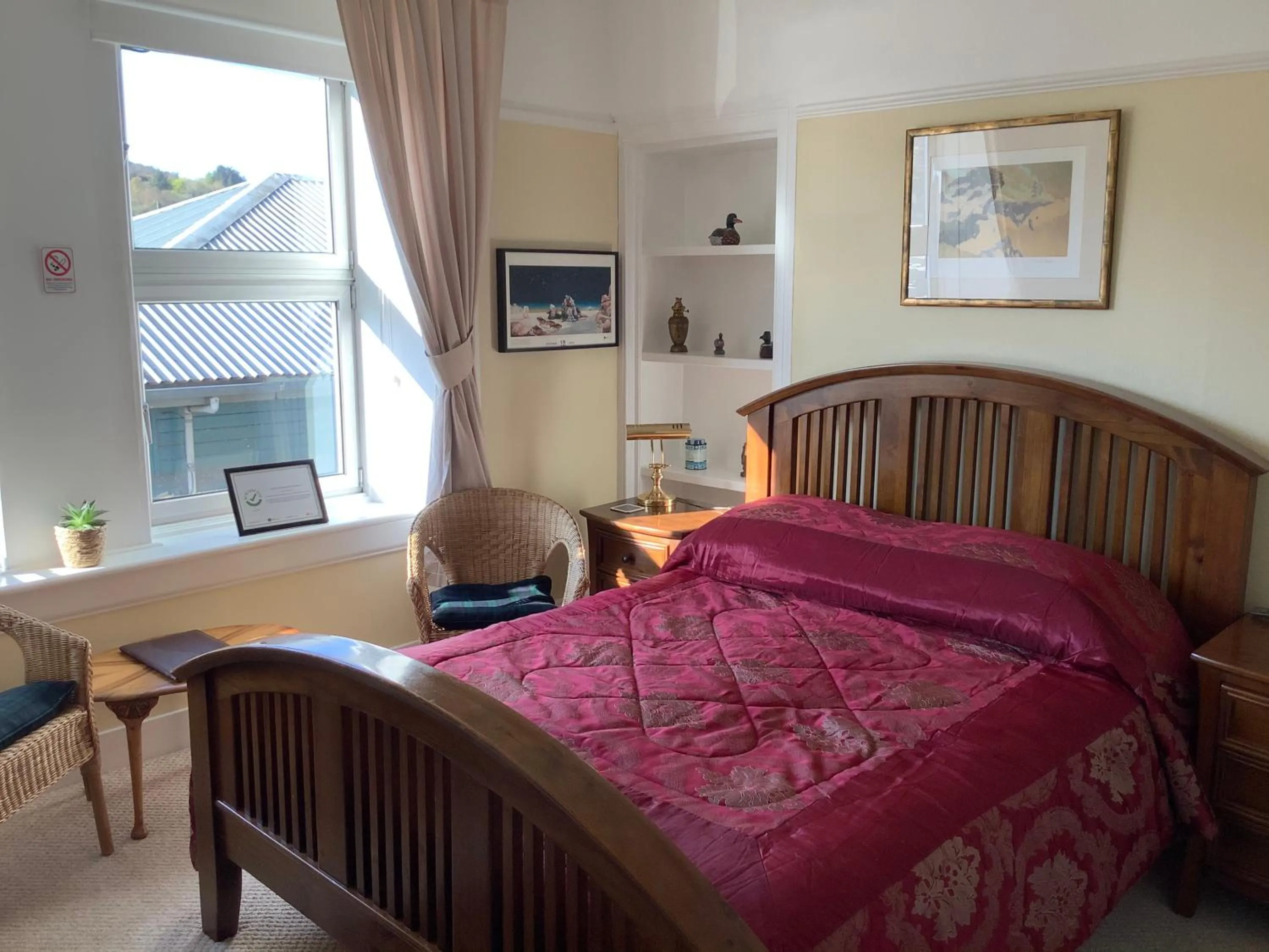 Bedroom, Bed in Struan House B&B