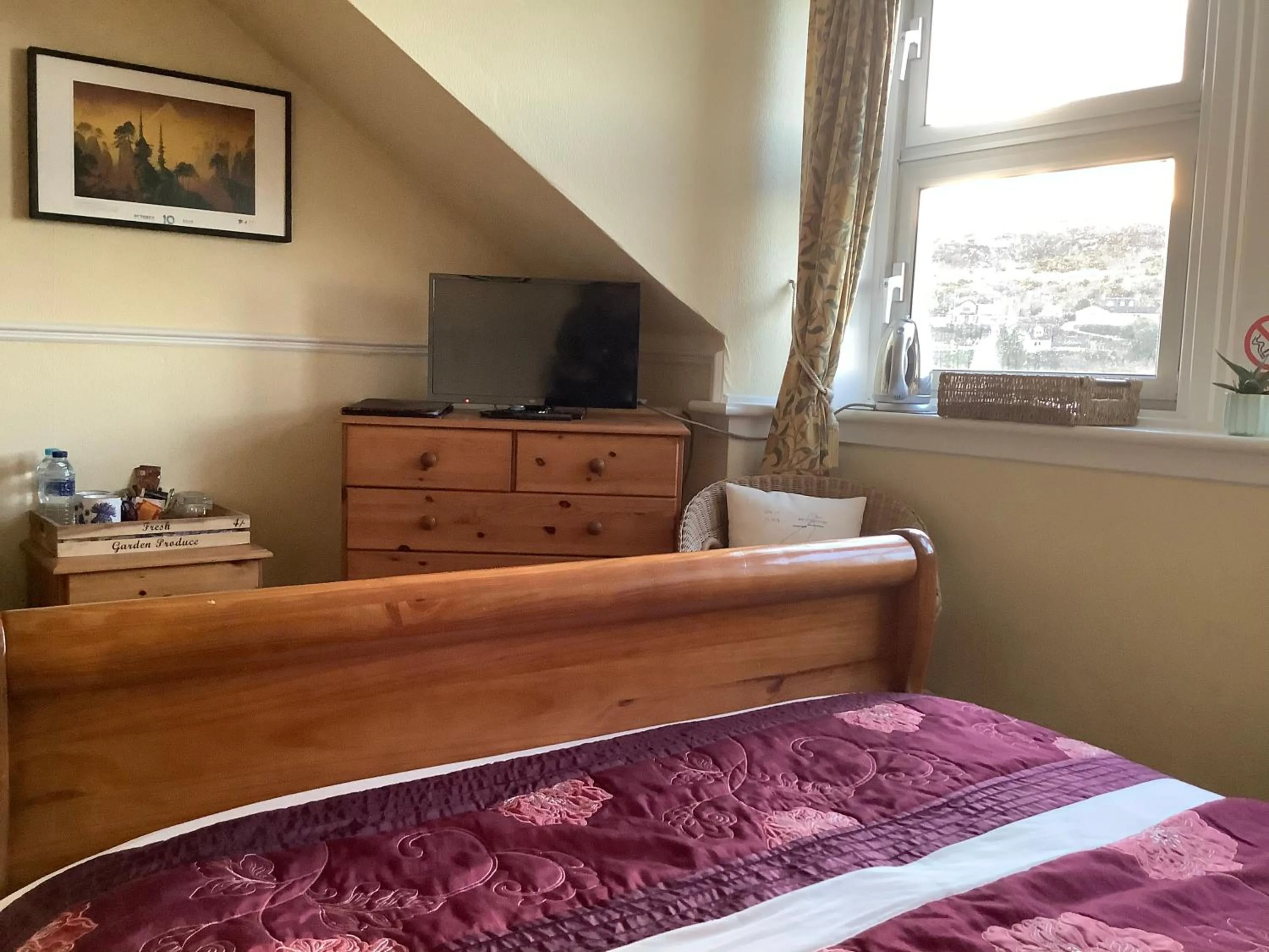 TV and multimedia, Bed in Struan House B&B