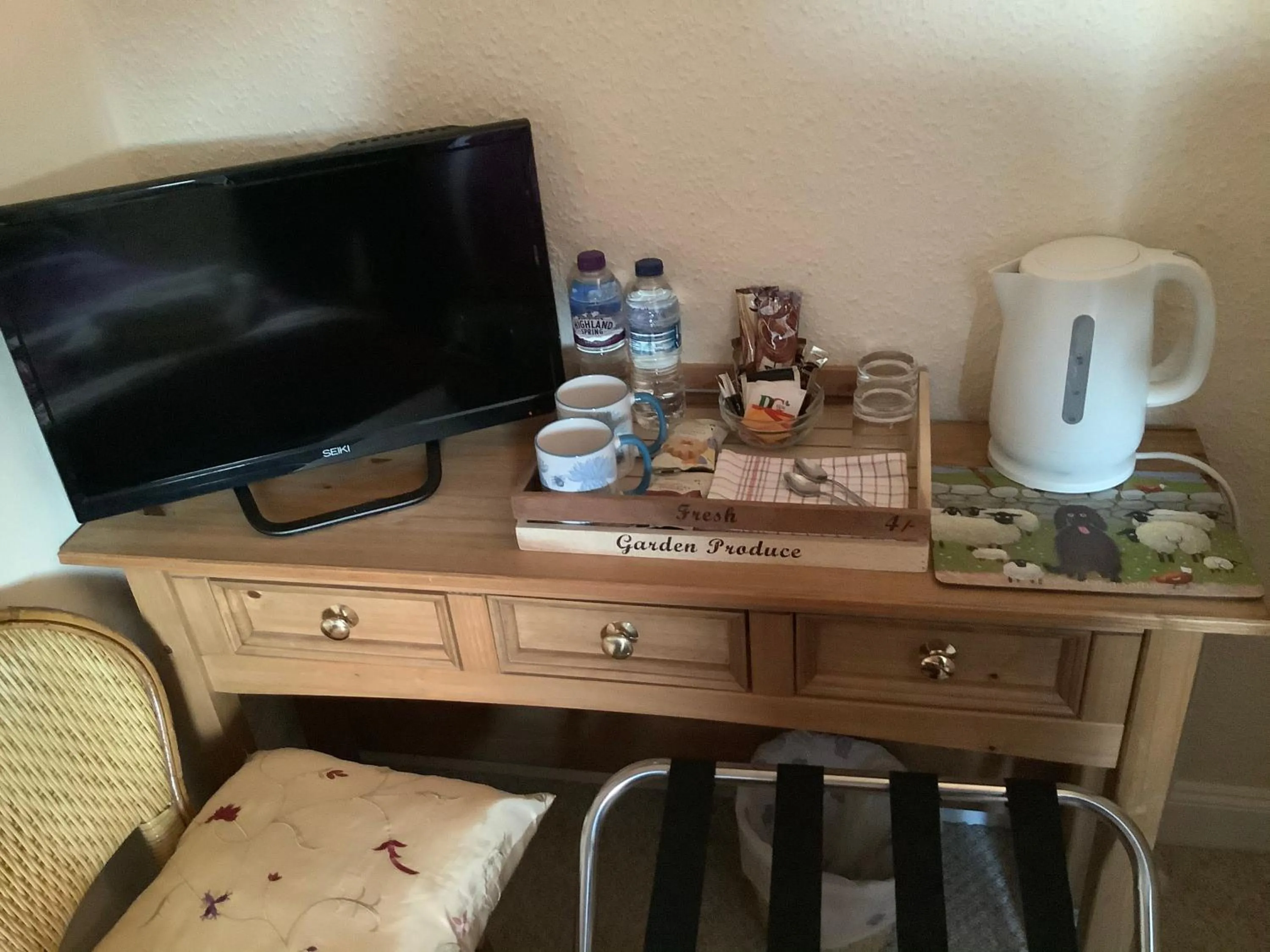 Coffee/tea facilities in Struan House B&B