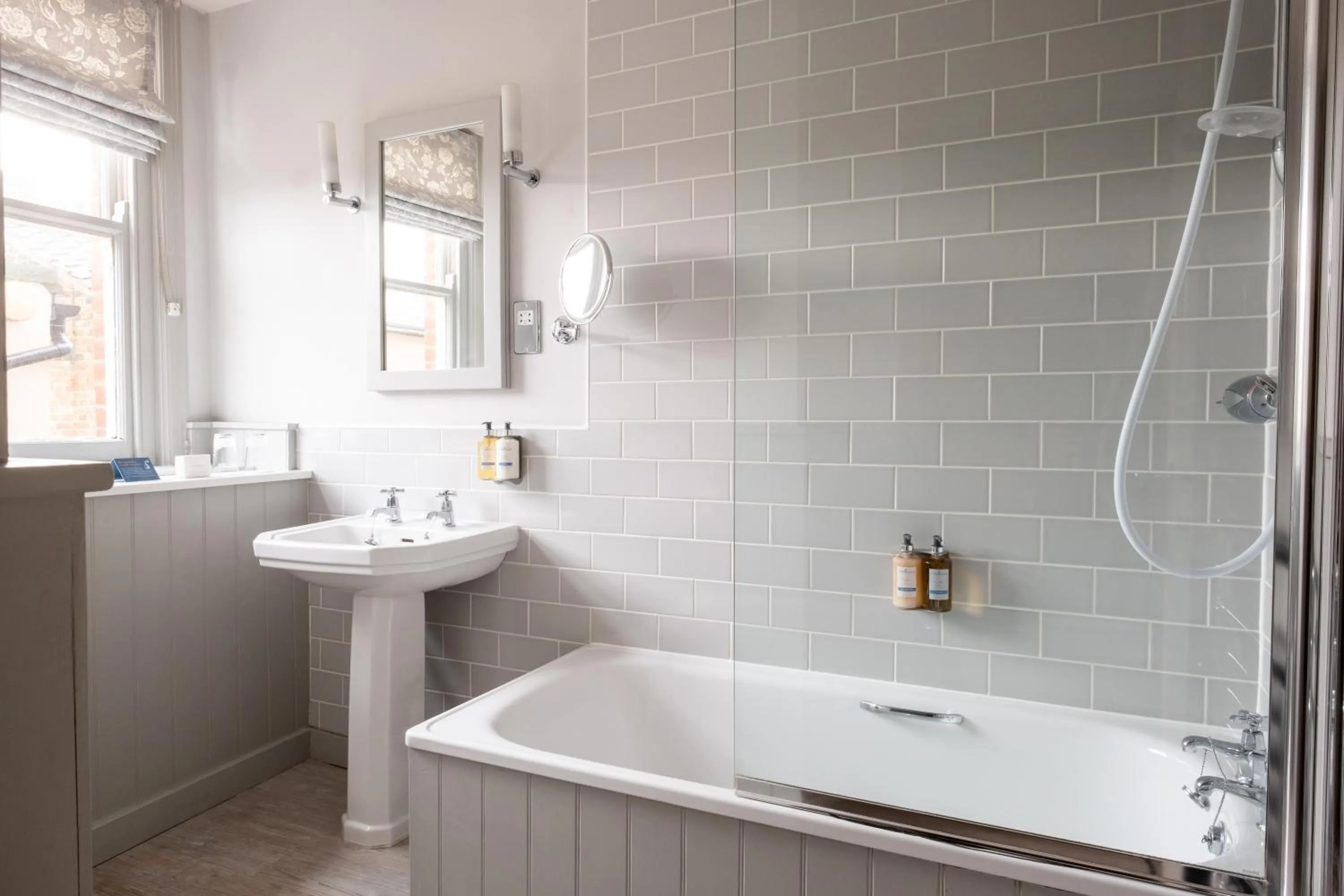 Shower in Crown Hotel