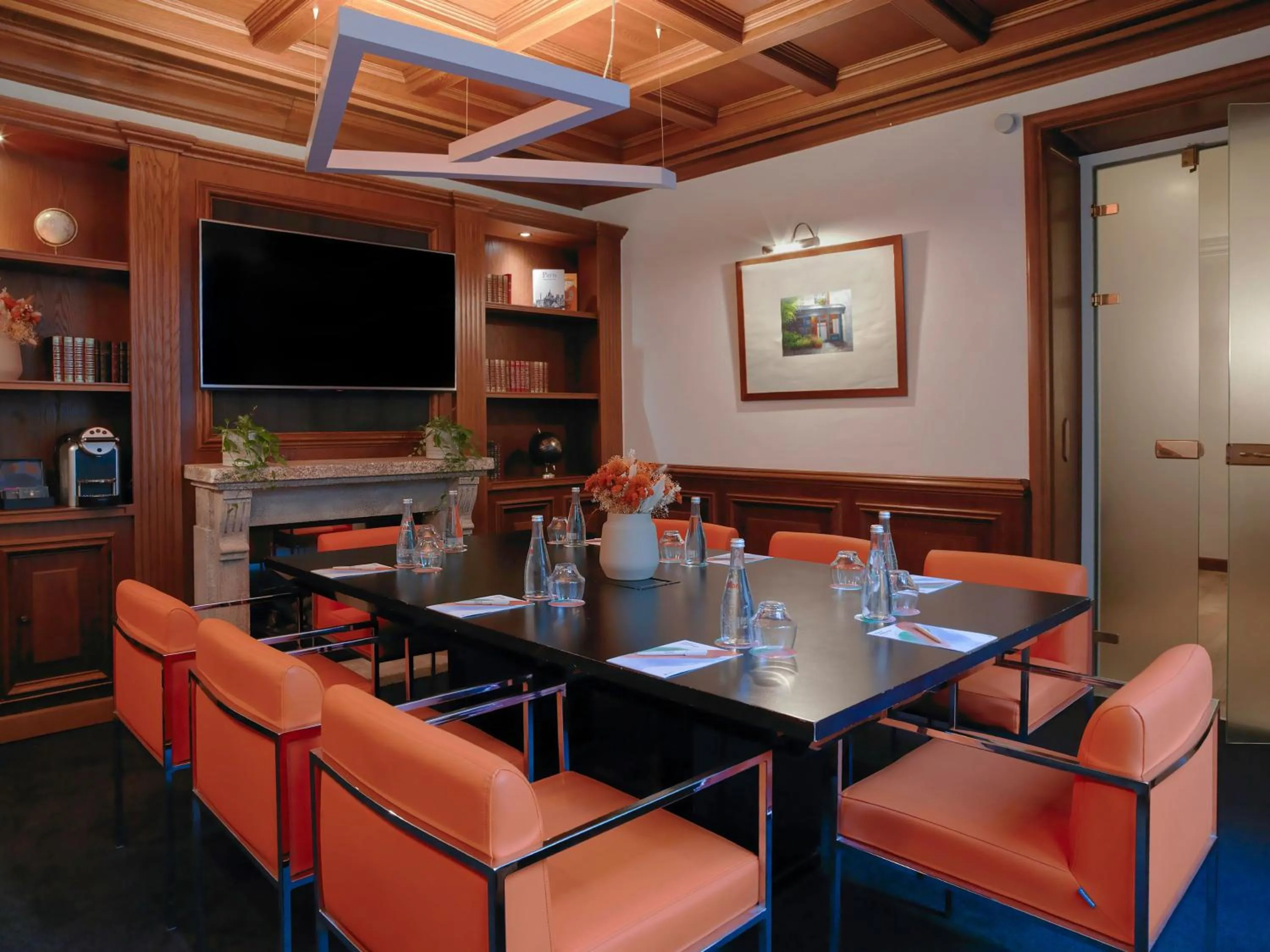 Property building in Meliá Paris Champs Elysées