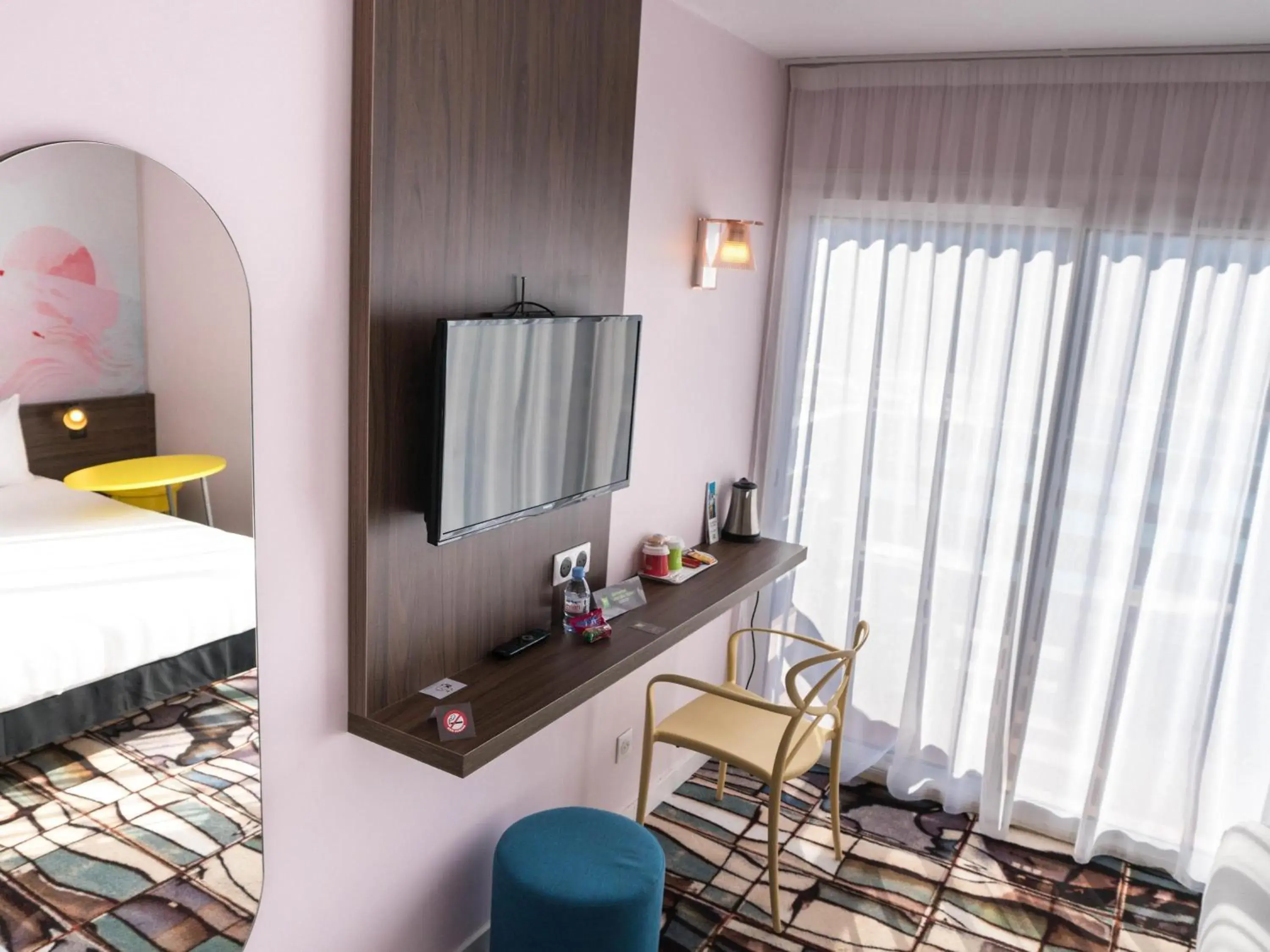 Bedroom, Bed in ibis Styles Perpignan Canet En Roussillon Bedroom, Bed in ibis Styles Perpignan Canet En Roussillon