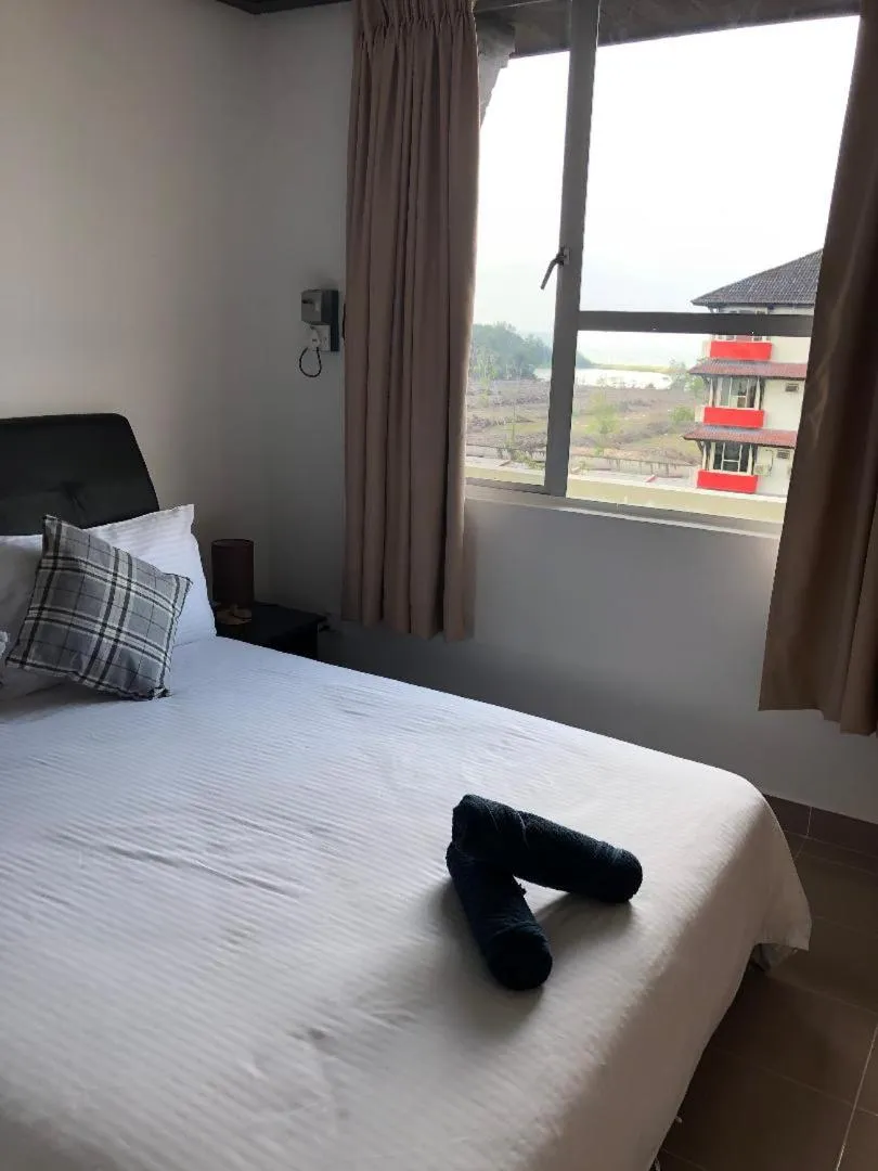 Bed in Kerteh Apartment