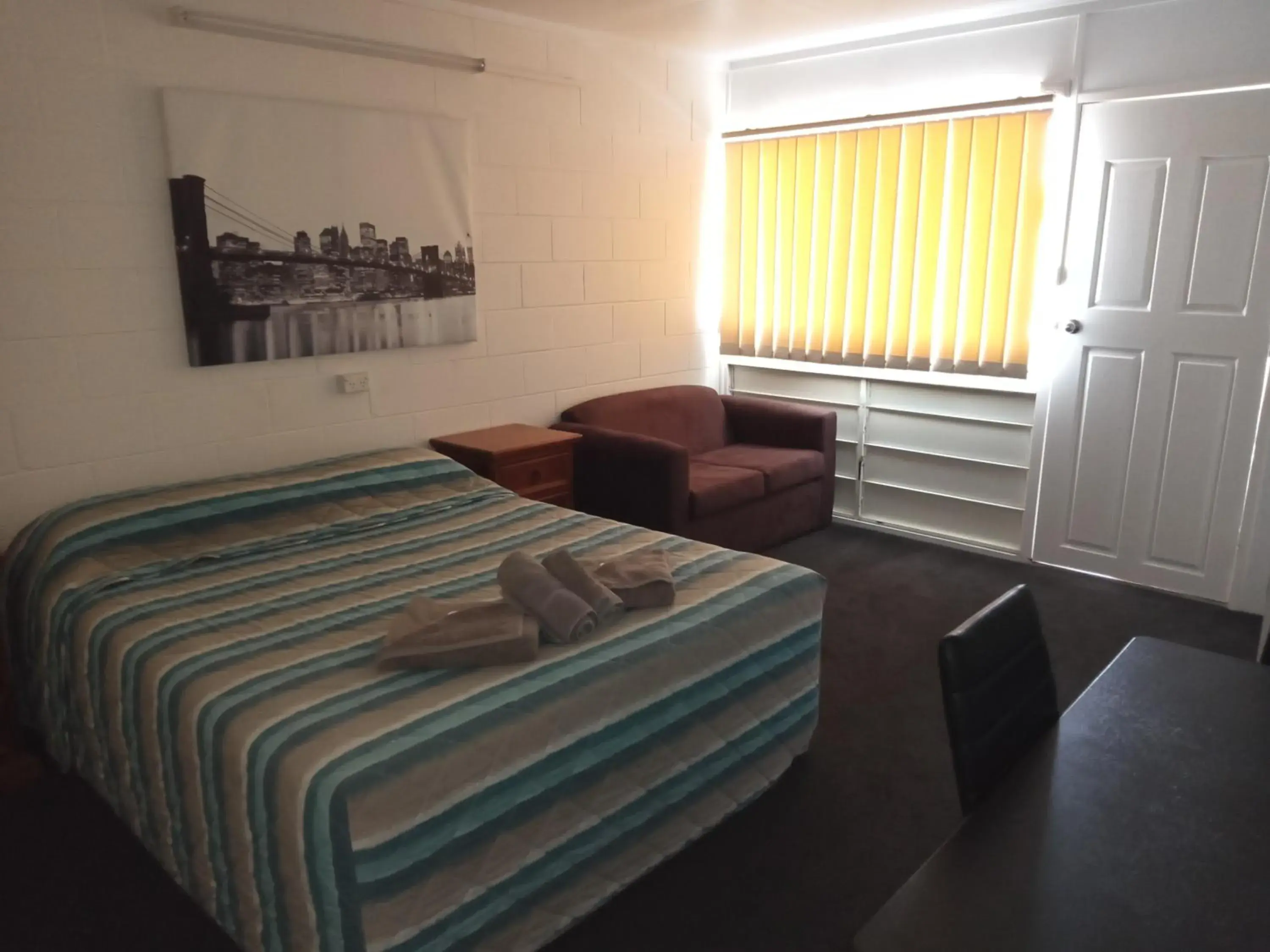 Double Room - single occupancy in Millmerran Motel Double Room - single occupancy in Millmerran Motel