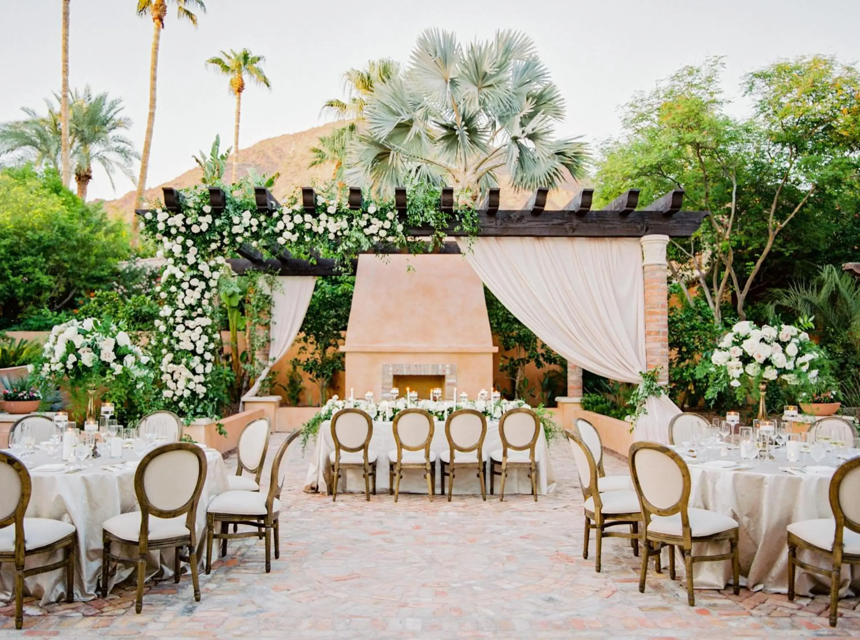 Lobby or reception in Royal Palms Resort and Spa, part of Hyatt Lobby or reception in Royal Palms Resort and Spa, part of Hyatt