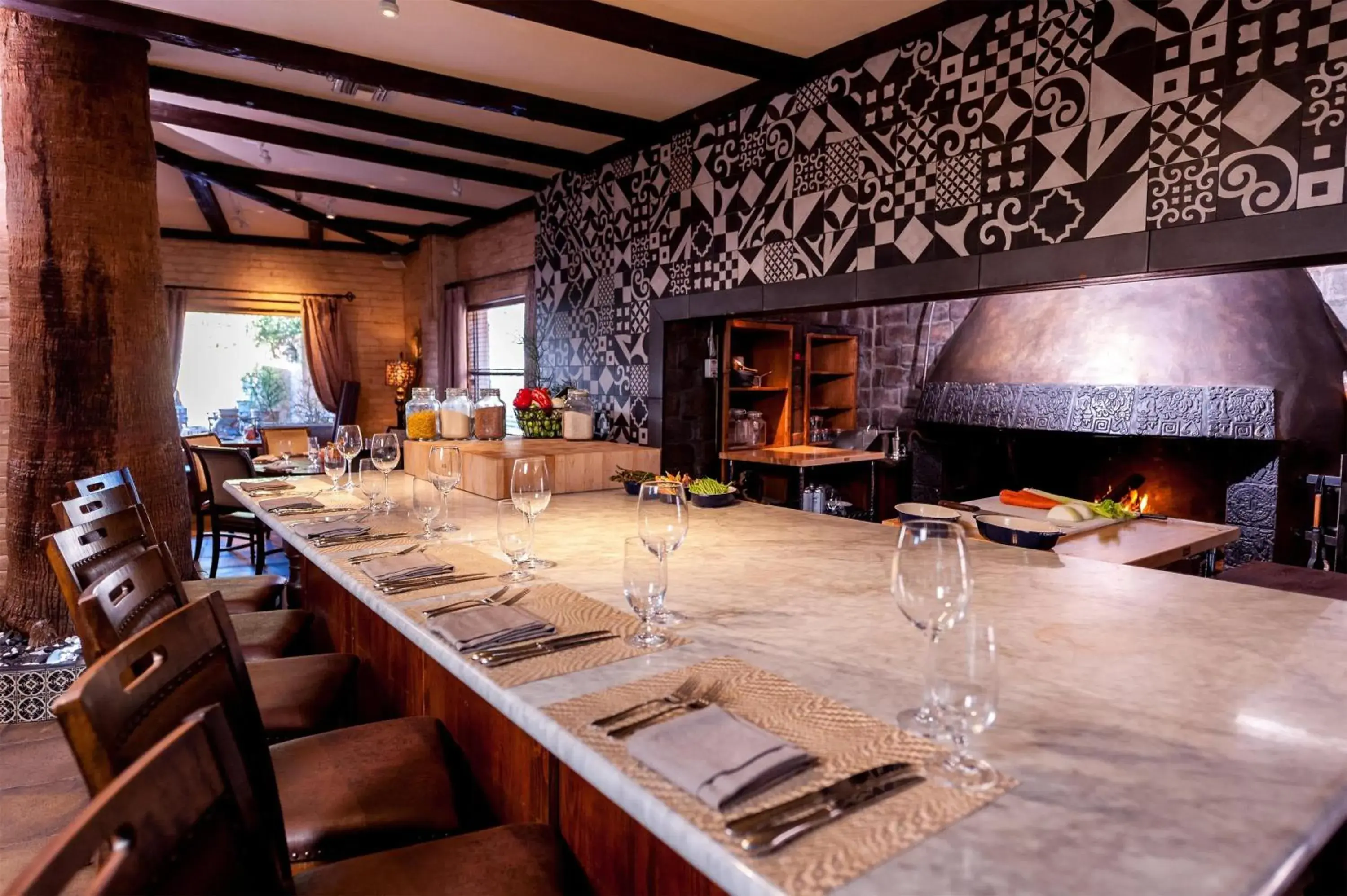 Restaurant/places to eat in Royal Palms Resort and Spa, part of Hyatt Restaurant/places to eat in Royal Palms Resort and Spa, part of Hyatt