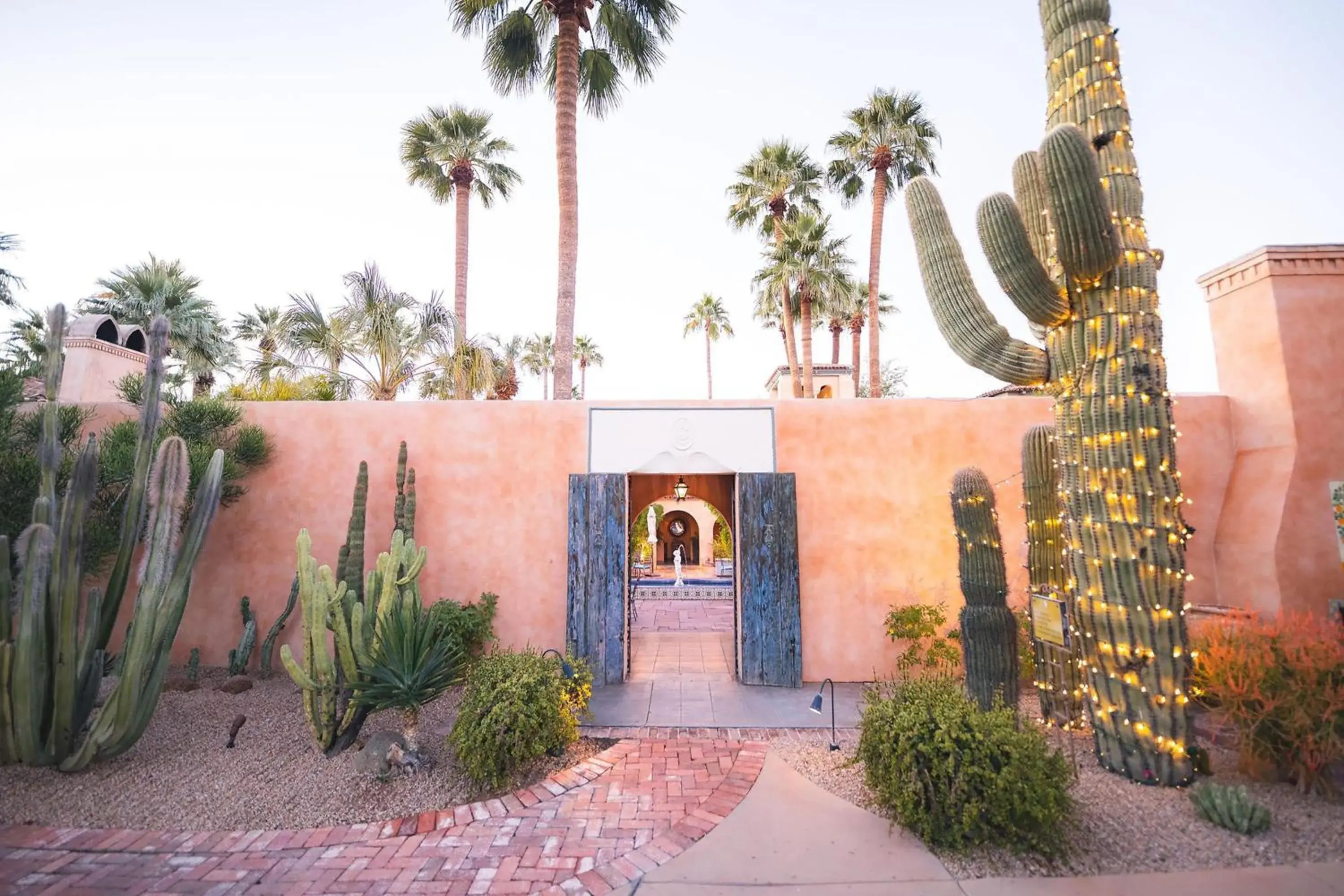 Property building in Royal Palms Resort and Spa, part of Hyatt Property building in Royal Palms Resort and Spa, part of Hyatt