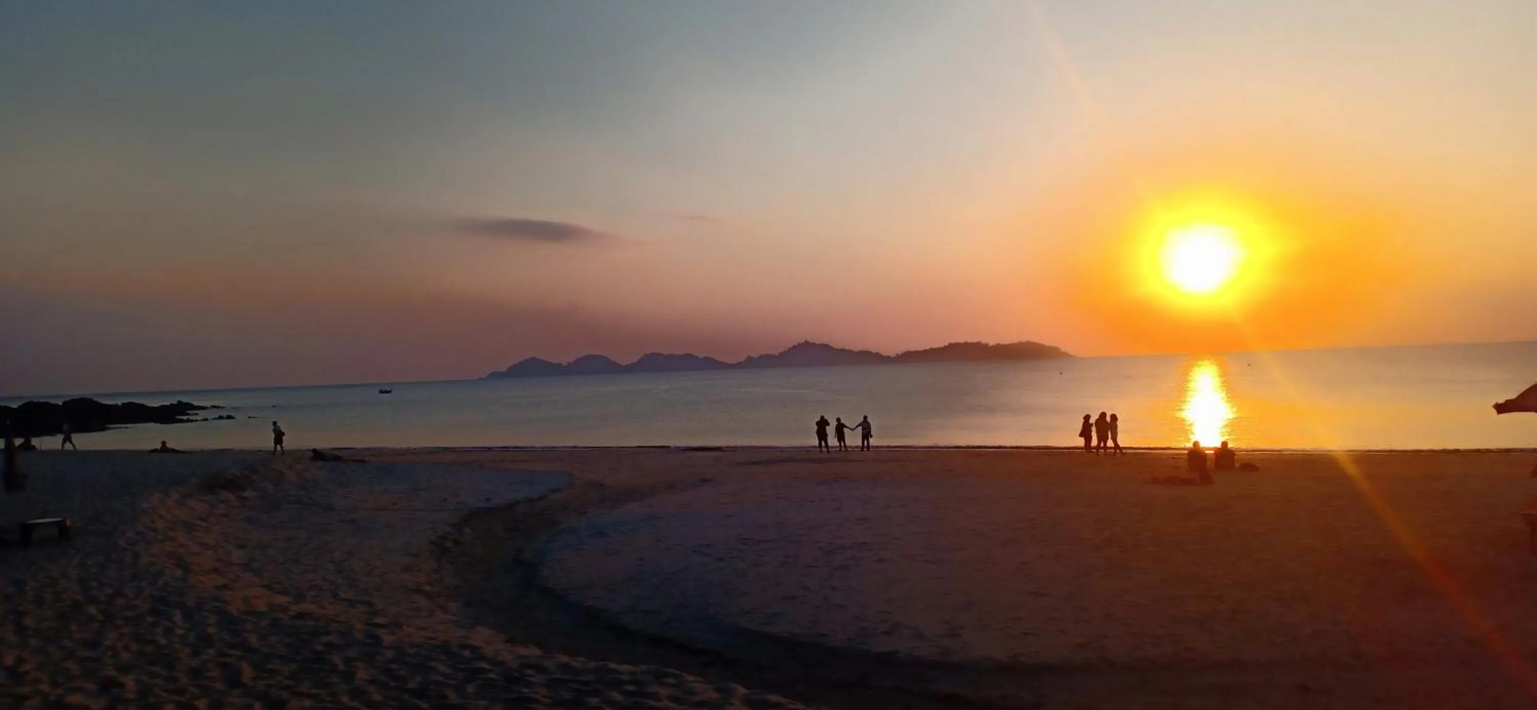 Nearby landmark in MOOK BOONCHU HOTEL