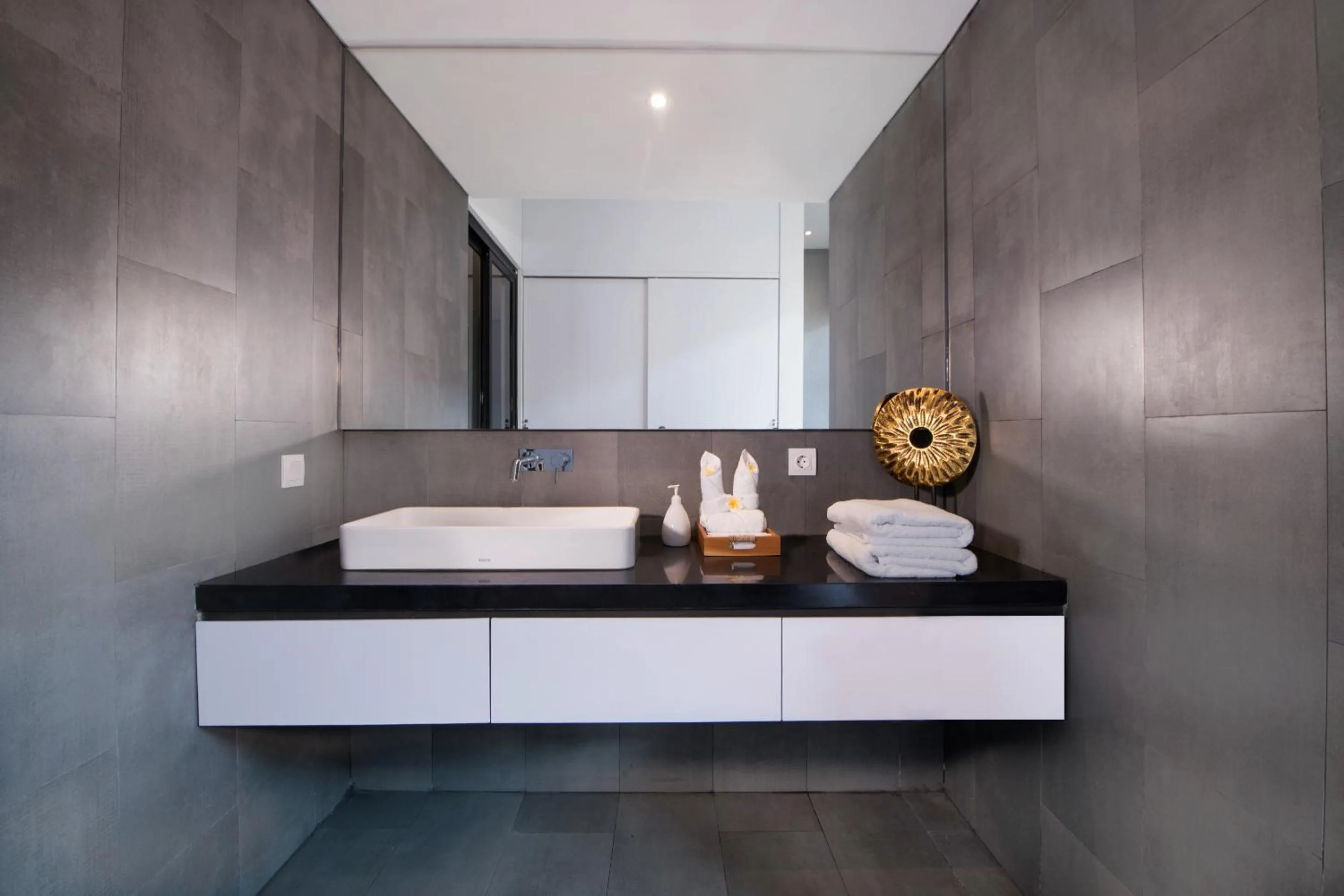 Bathroom in Villa DeDayuh Seminyak