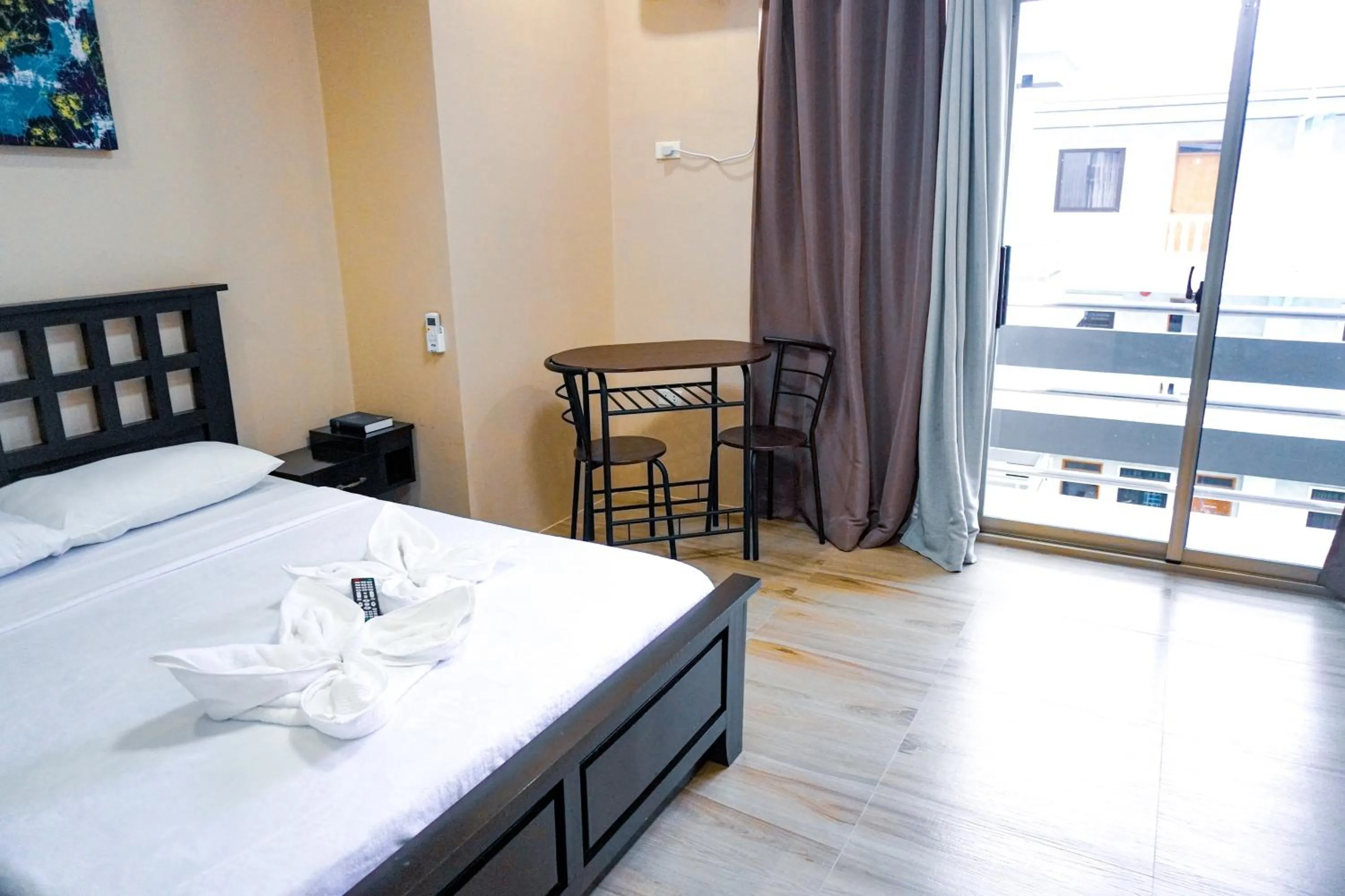 Bed in The Mang-Yan Grand Hotel powered by Cocotel