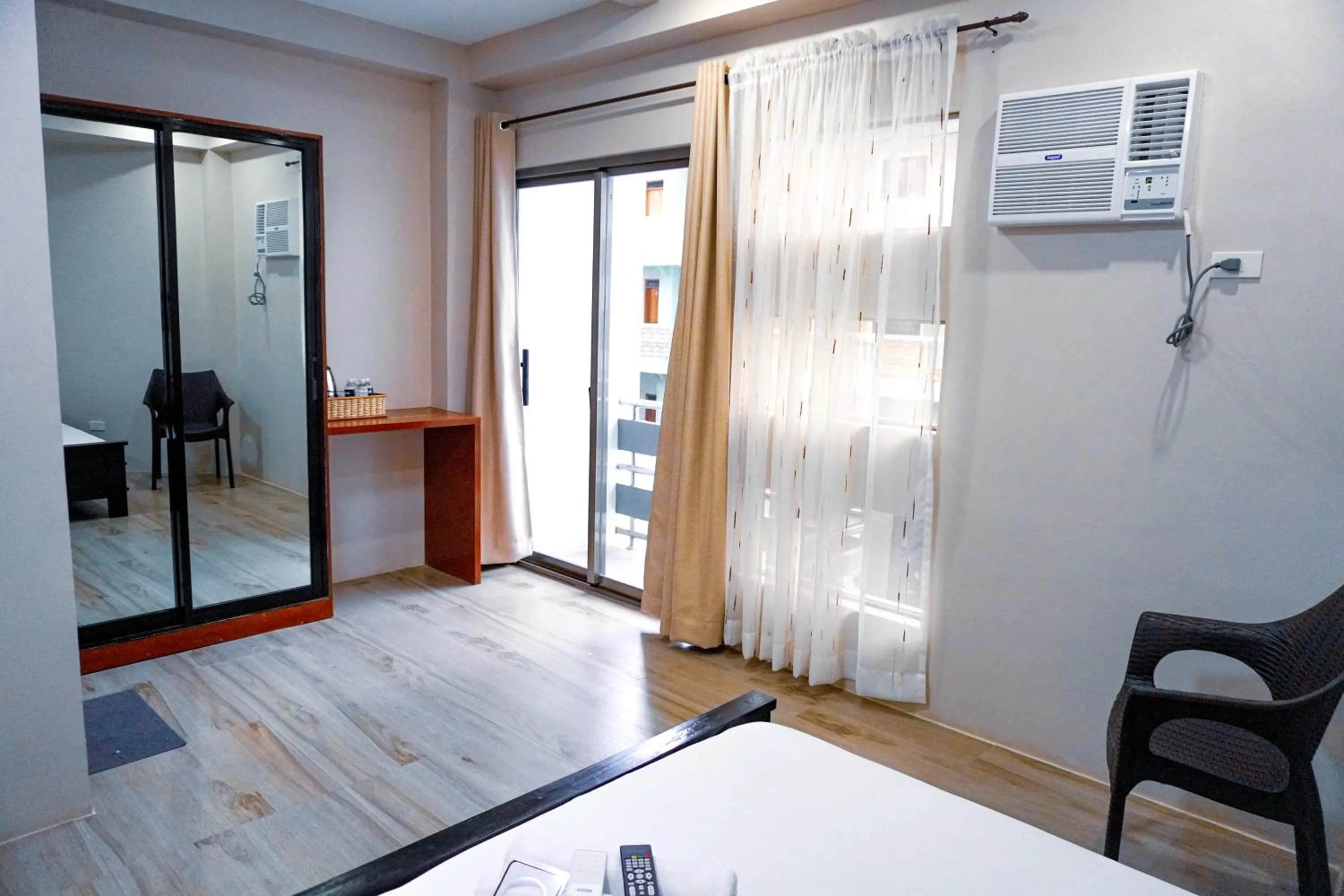 Bedroom, Bed in The Mang-Yan Grand Hotel powered by Cocotel