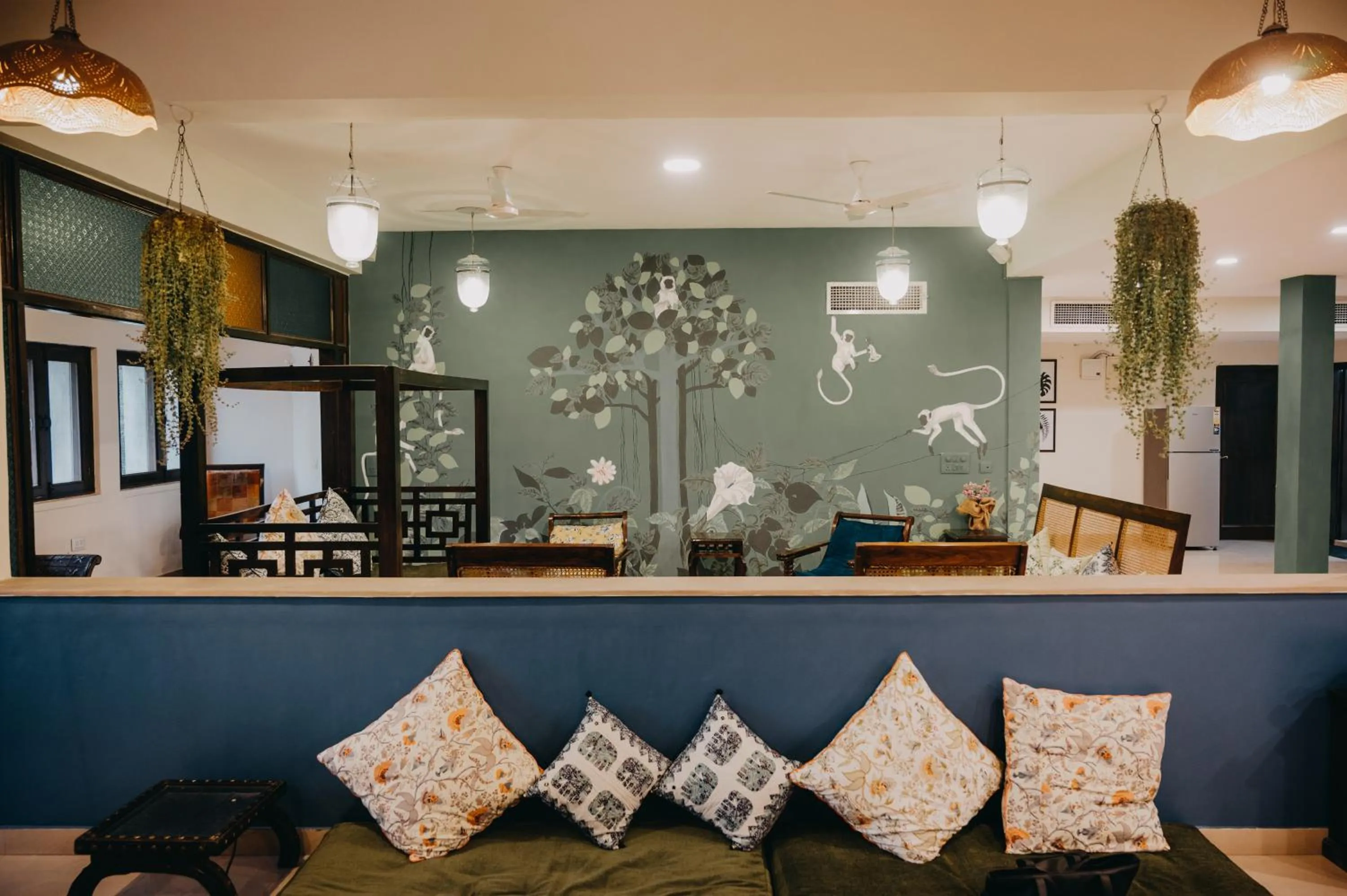 Lobby or reception in Horn Ok Please Hostel Jaipur