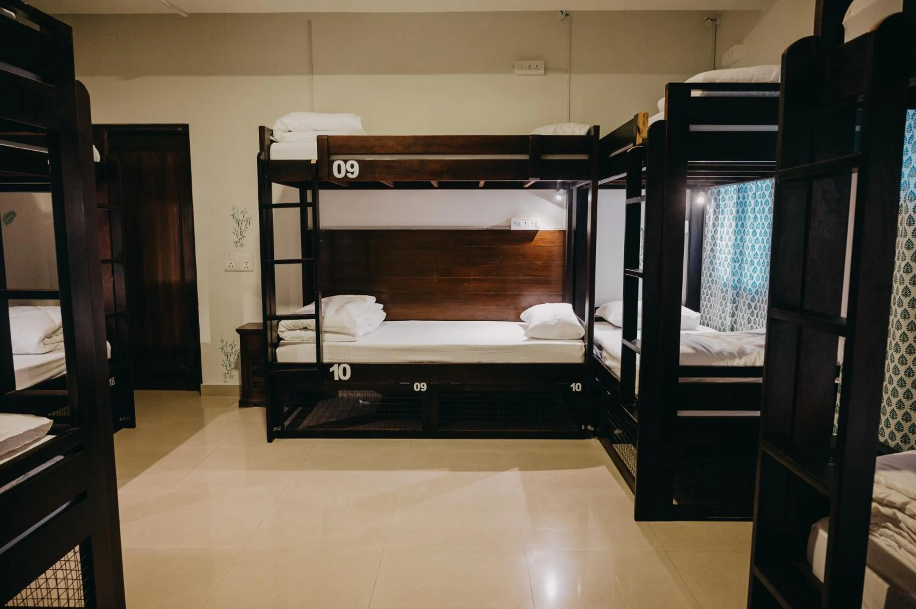 Bedroom, Bed in Horn Ok Please Hostel Jaipur