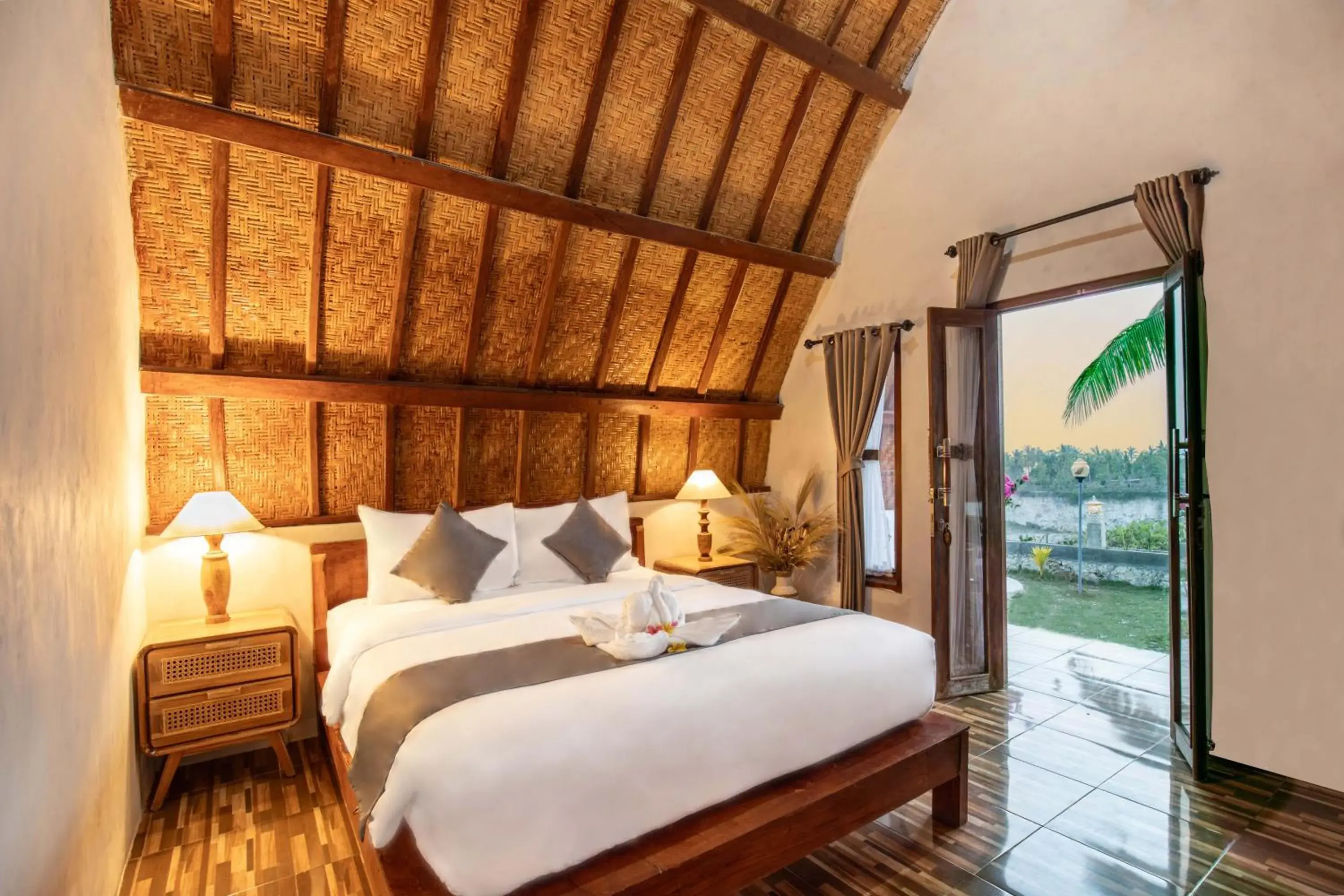 One-Bedroom Bungalow in Diamond Beach Bungalow One-Bedroom Bungalow in Diamond Beach Bungalow