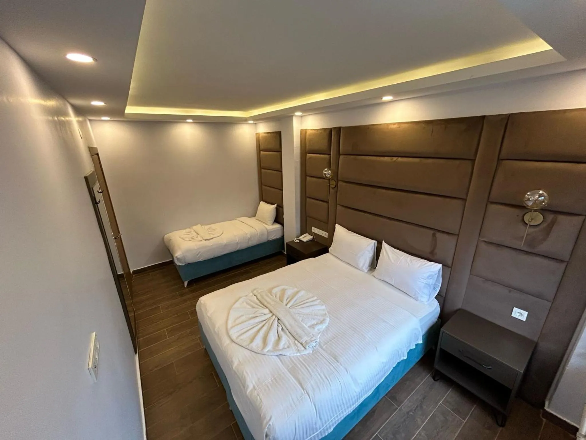 Bedroom, Bed in Hira Hotel