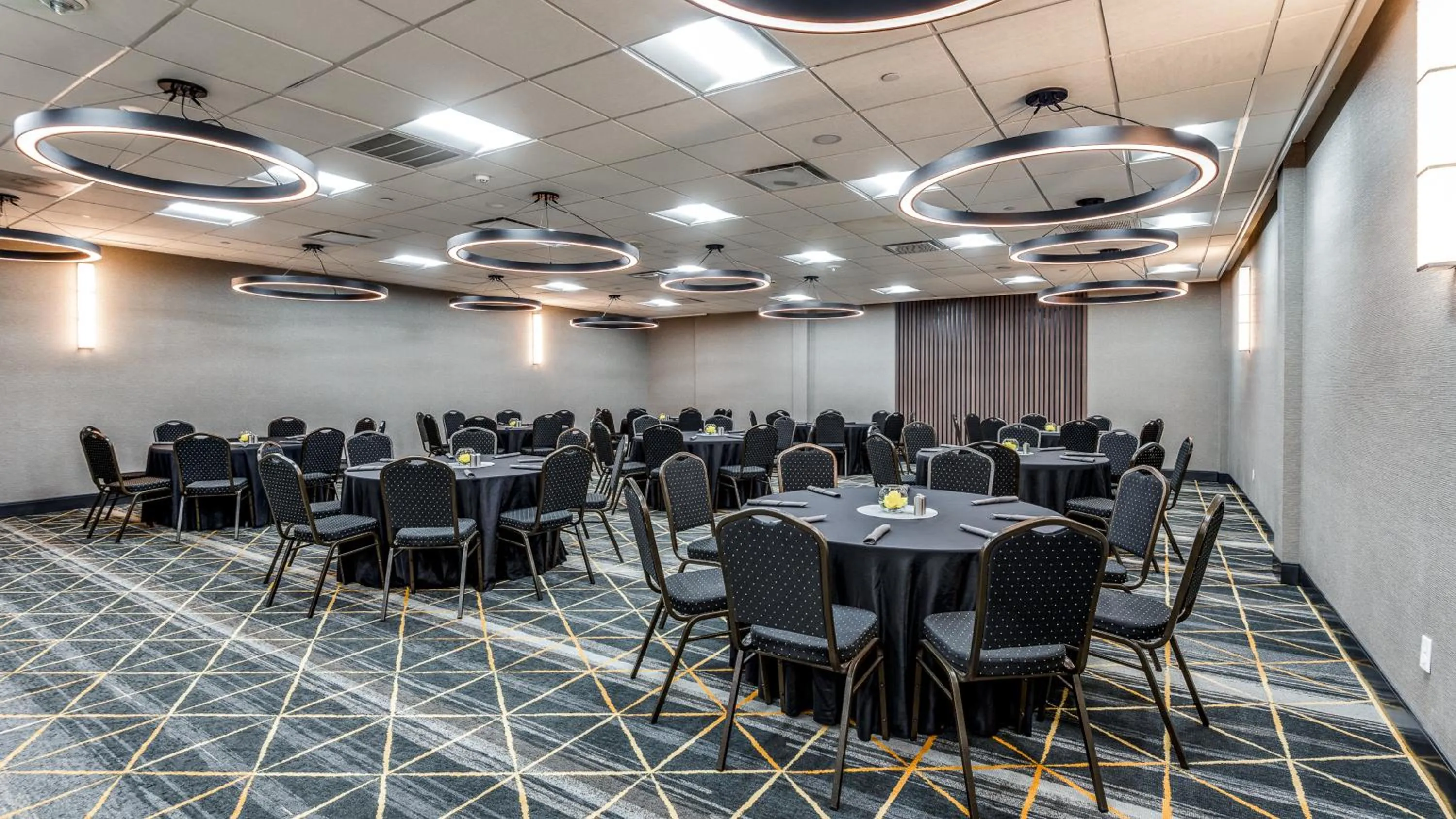 Meeting/conference room in Staybridge Suites Dallas Market Ctr Love Field by IHG