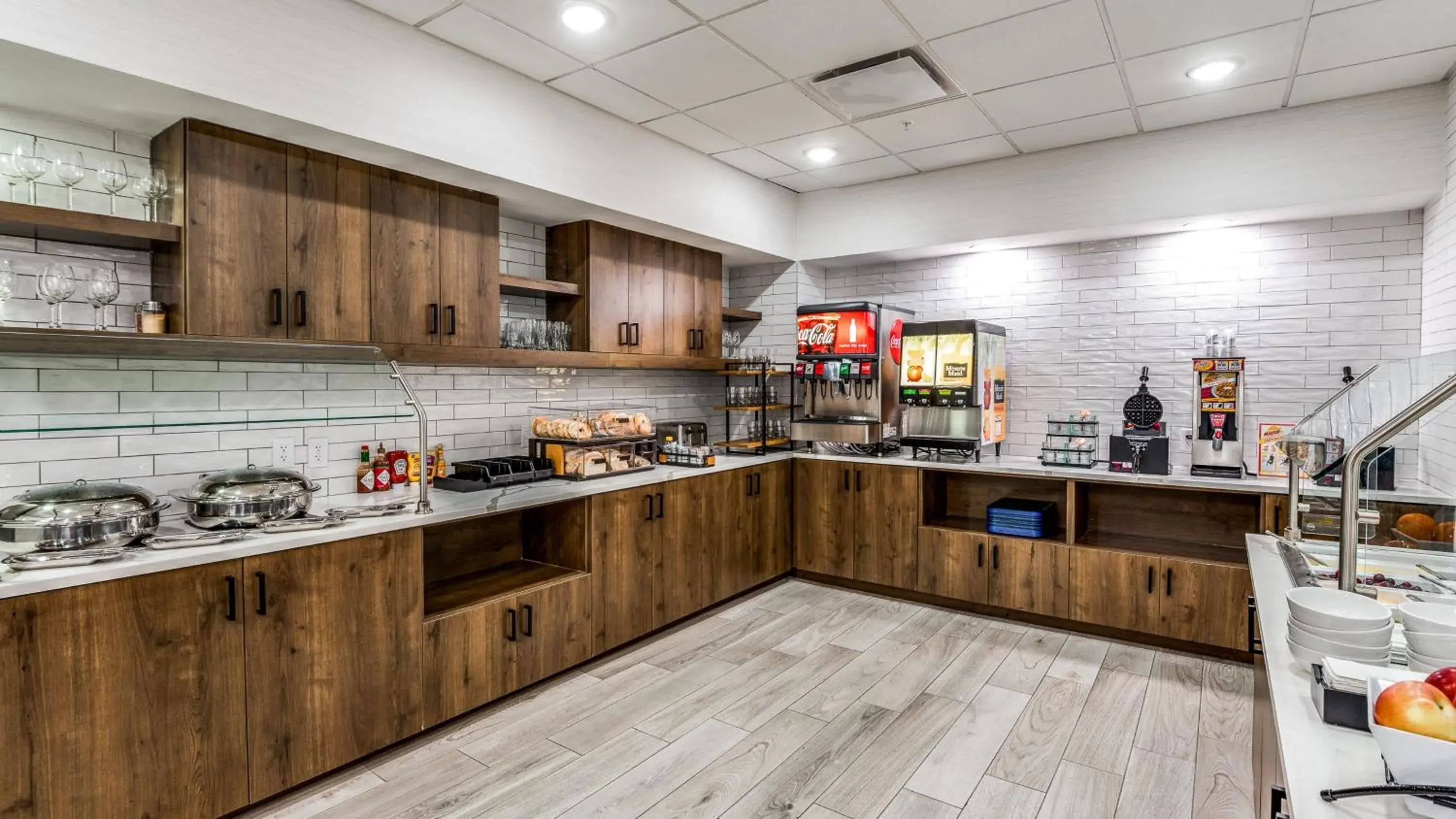 Breakfast in Staybridge Suites Dallas Market Ctr Love Field by IHG Breakfast in Staybridge Suites Dallas Market Ctr Love Field by IHG