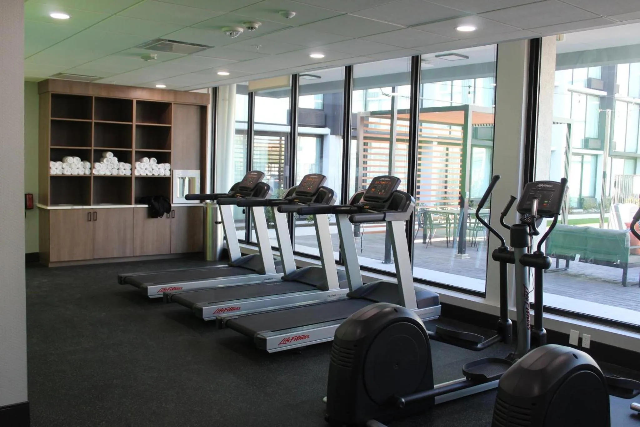 Fitness centre/facilities in Staybridge Suites Dallas Market Ctr Love Field by IHG