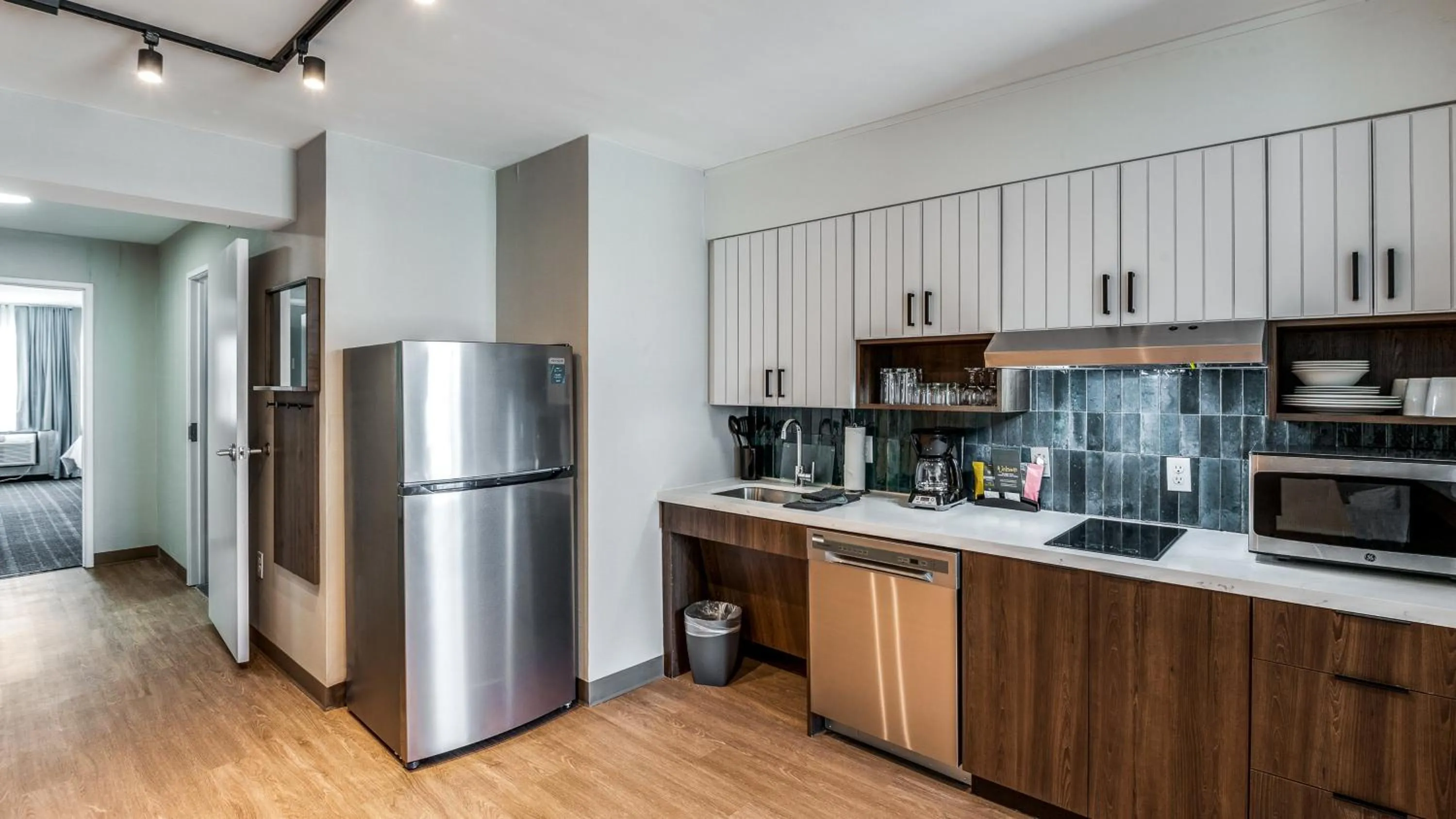 Photo of the whole room in Staybridge Suites Dallas Market Ctr Love Field by IHG