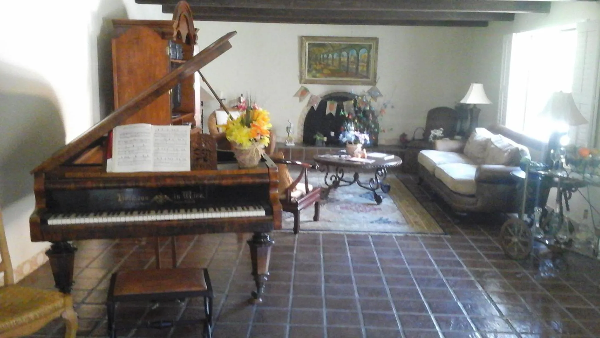 Spanish Villa Inn