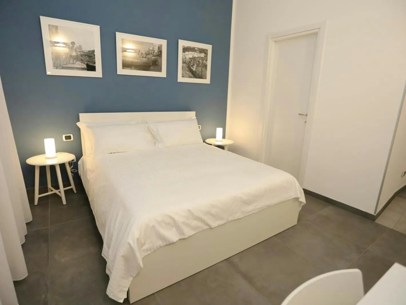 Bed in Delia Rooms & Gallery