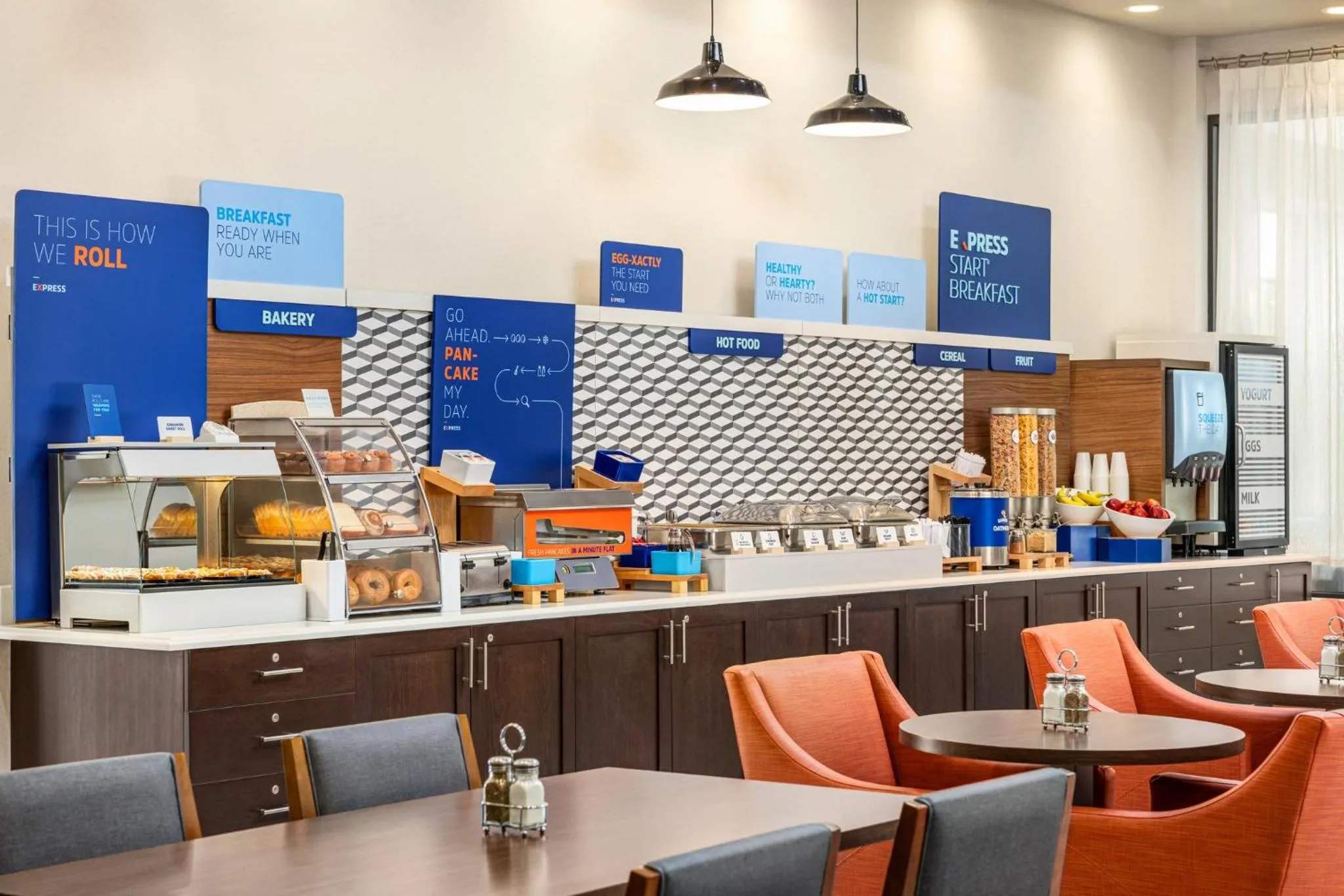 Restaurant/places to eat in Holiday Inn Express Hotel & Suites Indianapolis W - Airport Area by IHG