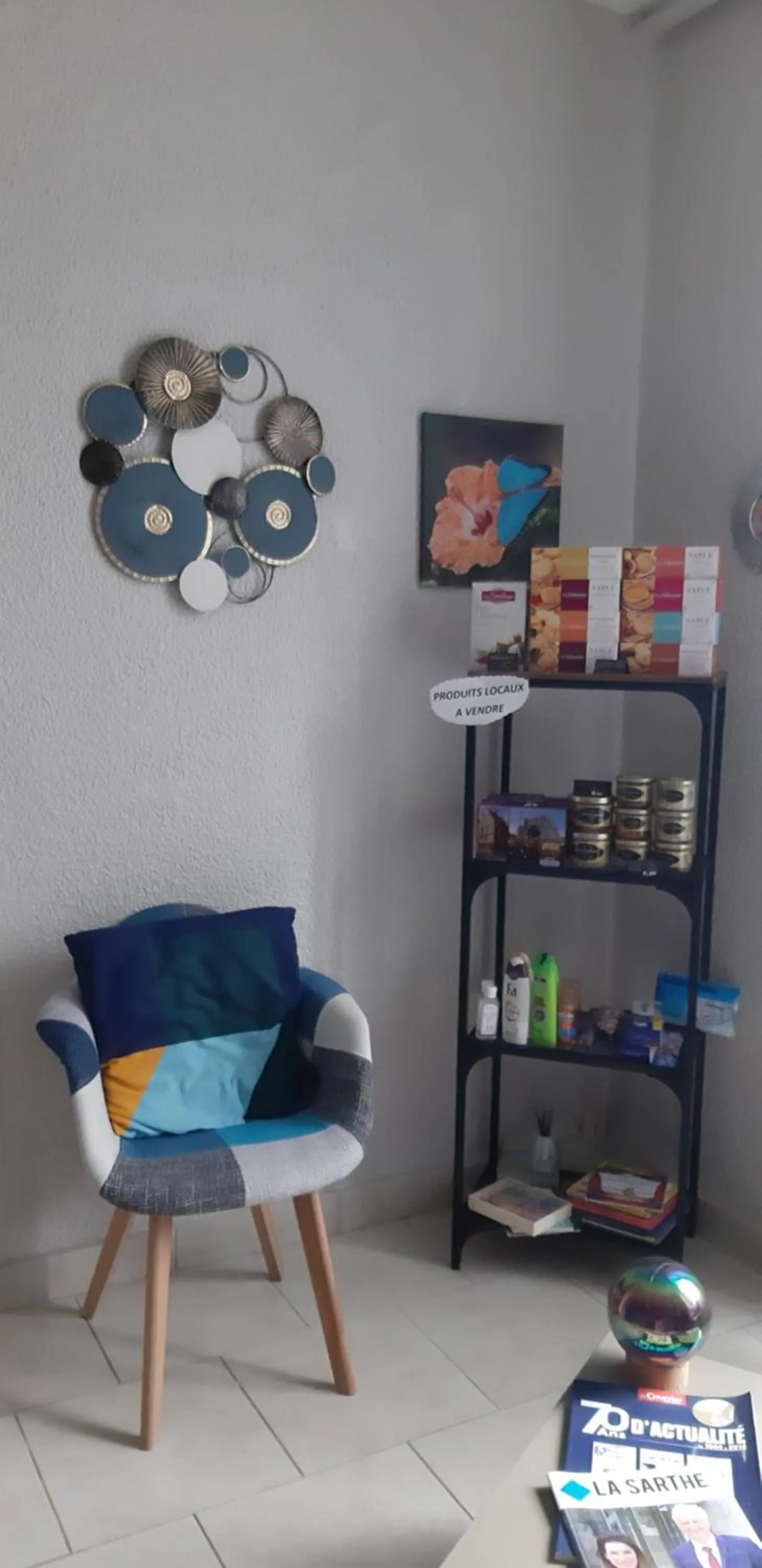 Living room in Hotel Saint François Précigné Soirée étape sur demande Proche Sablé-sur-Sarthe