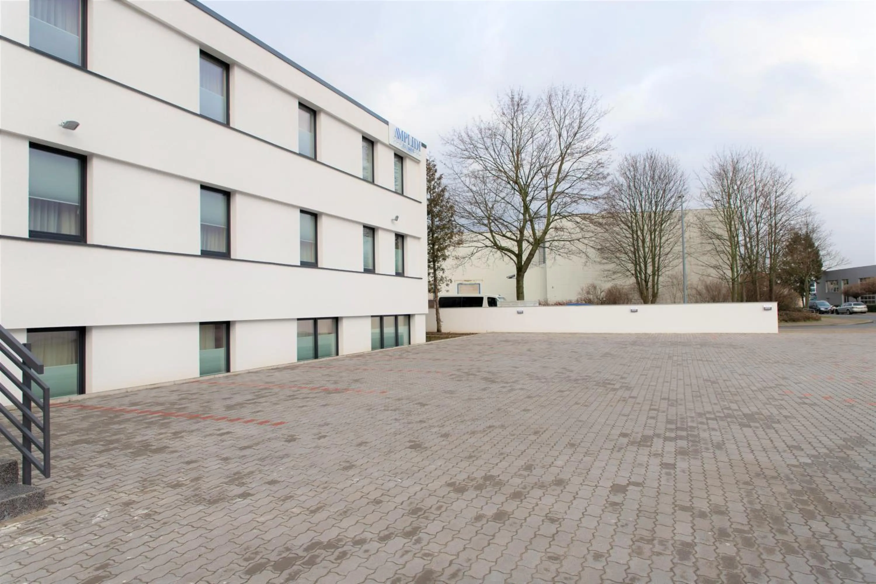 Property building in Amplidi Hotel Hannover