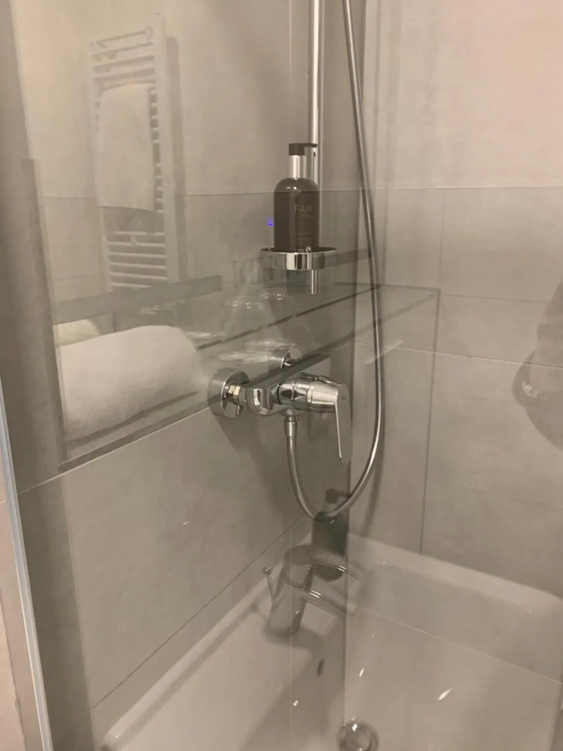 Bathroom in Amplidi Hotel Hannover