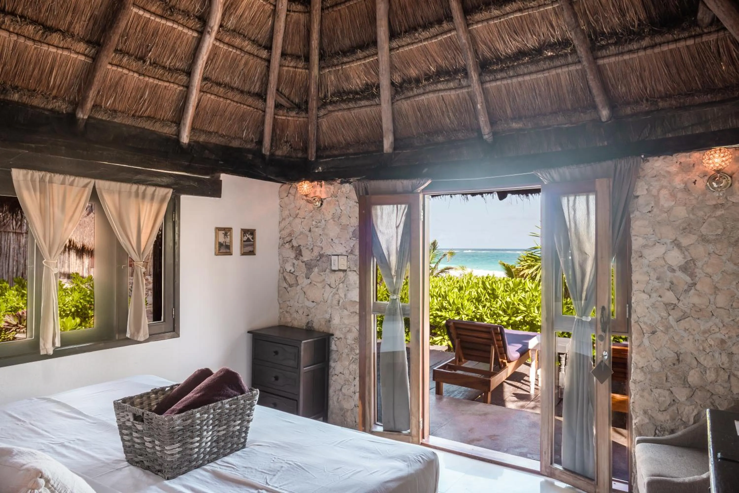 Bed in Playa Esperanza Tulum