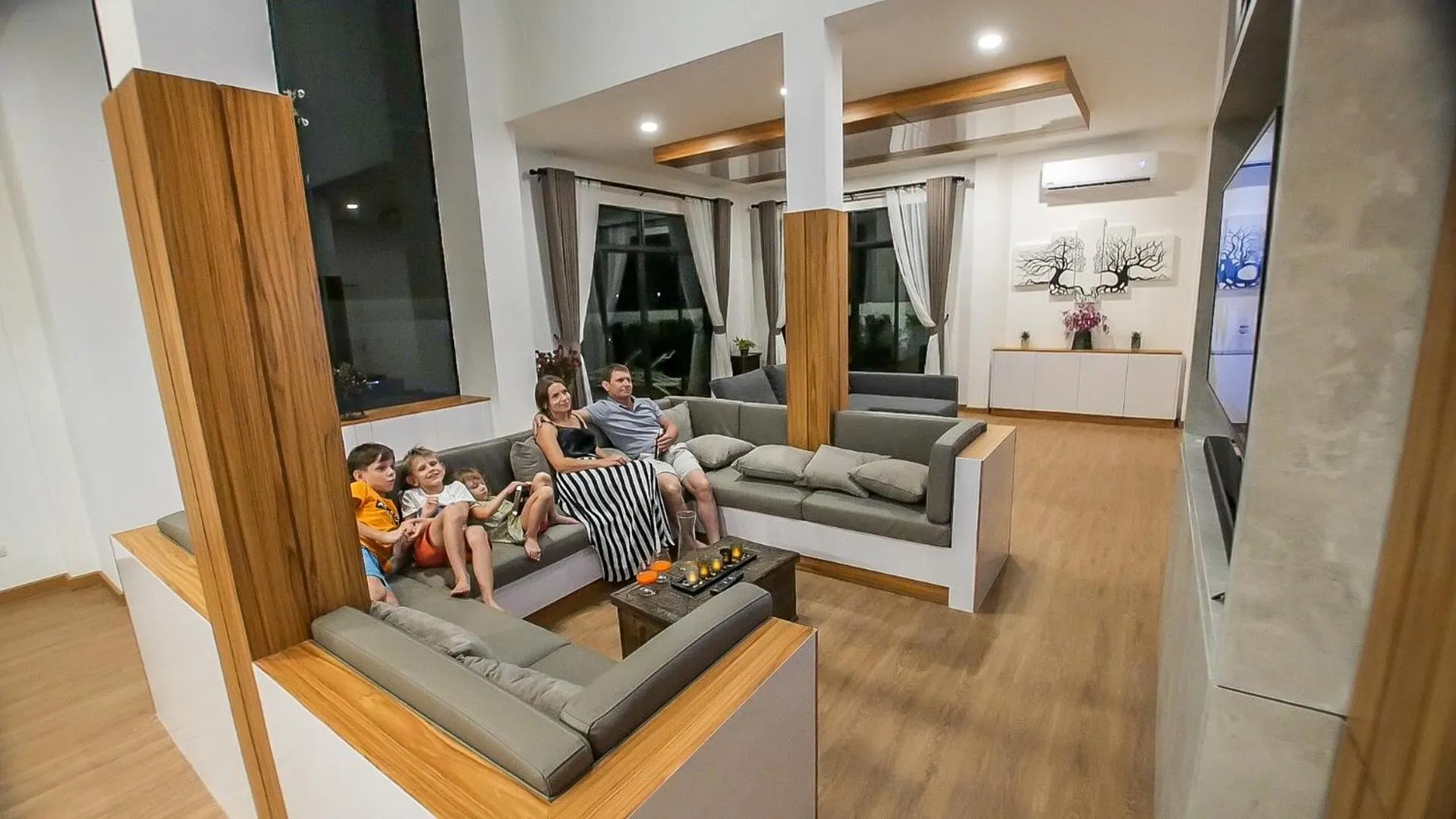 Living room in Happy Family Villa