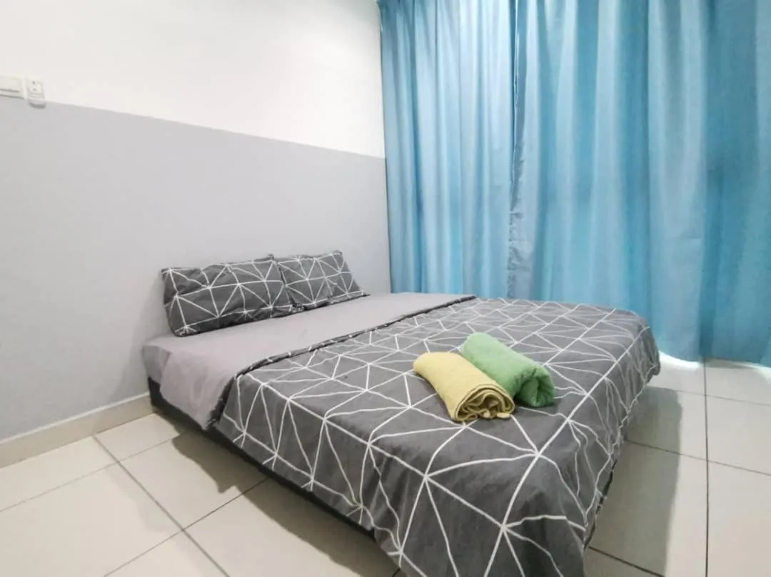 Bed in Homestay Kuala Lumpur ; Terminal TBS ; Bukit Jalil