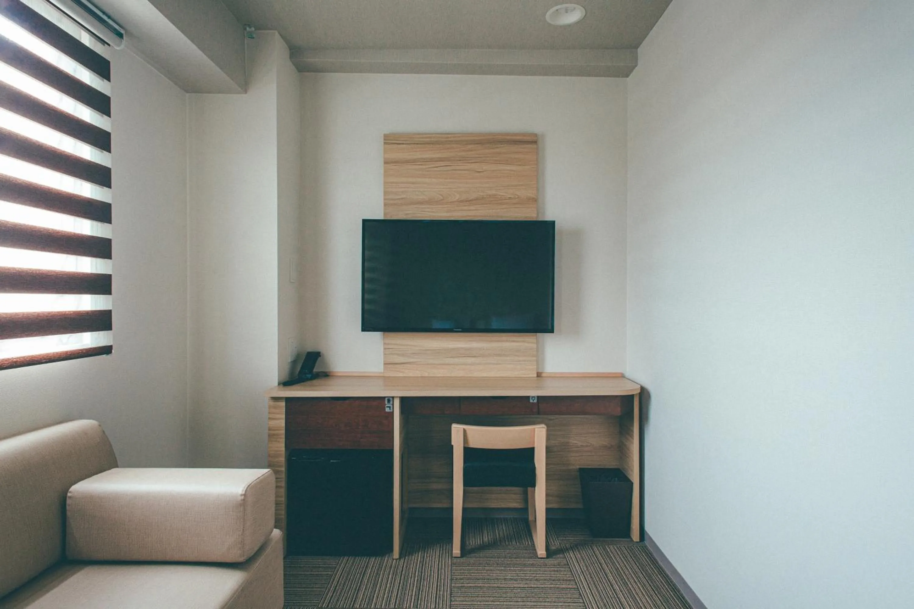 Photo of the whole room in Kuretake Inn Ogaki Ekimae