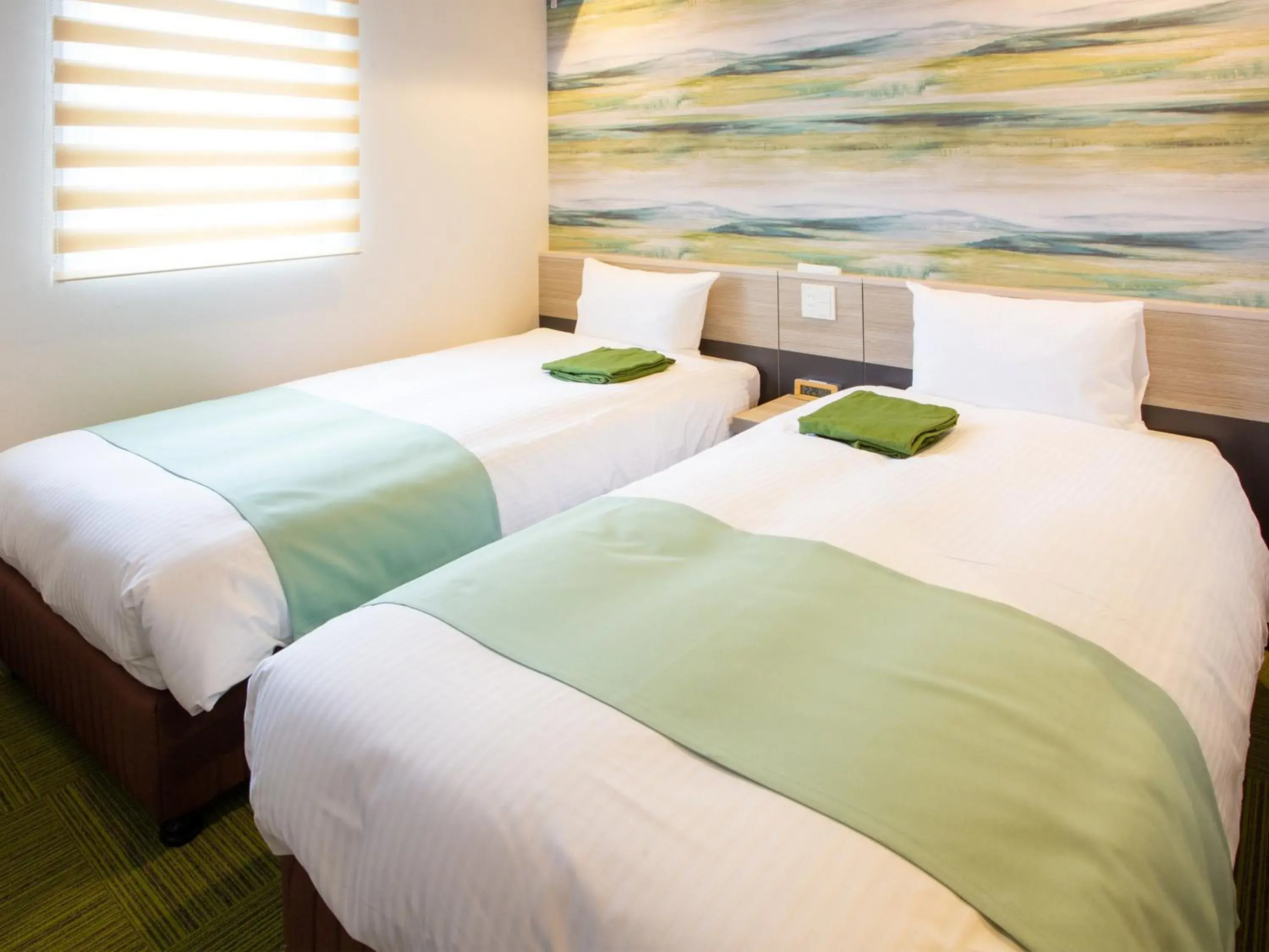 Economy Twin Room - single occupancy - Non-Smoking in Kuretake Inn Ogaki Ekimae Economy Twin Room - single occupancy - Non-Smoking in Kuretake Inn Ogaki Ekimae